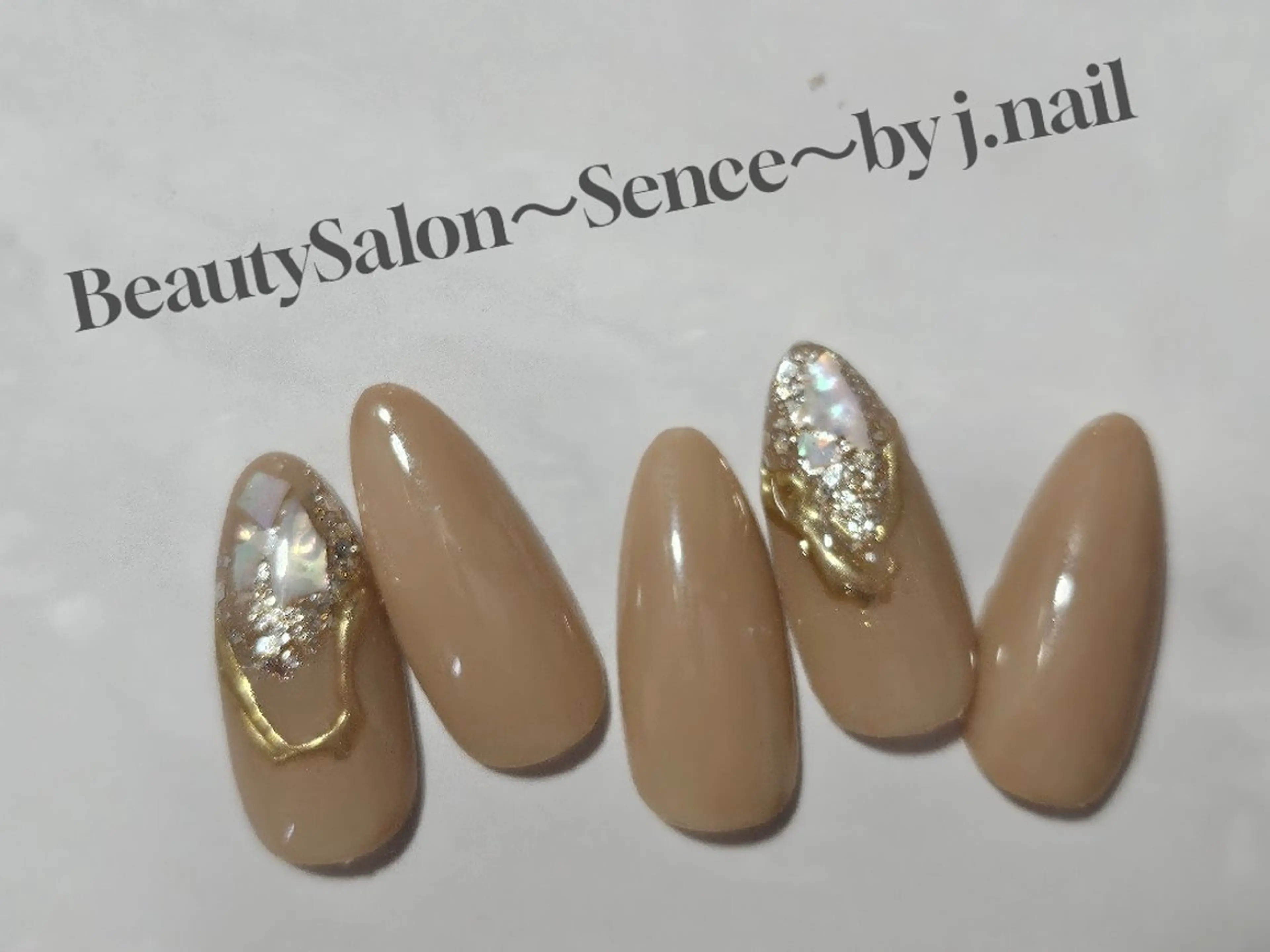 ネイル J. NAILのネイルデザイン