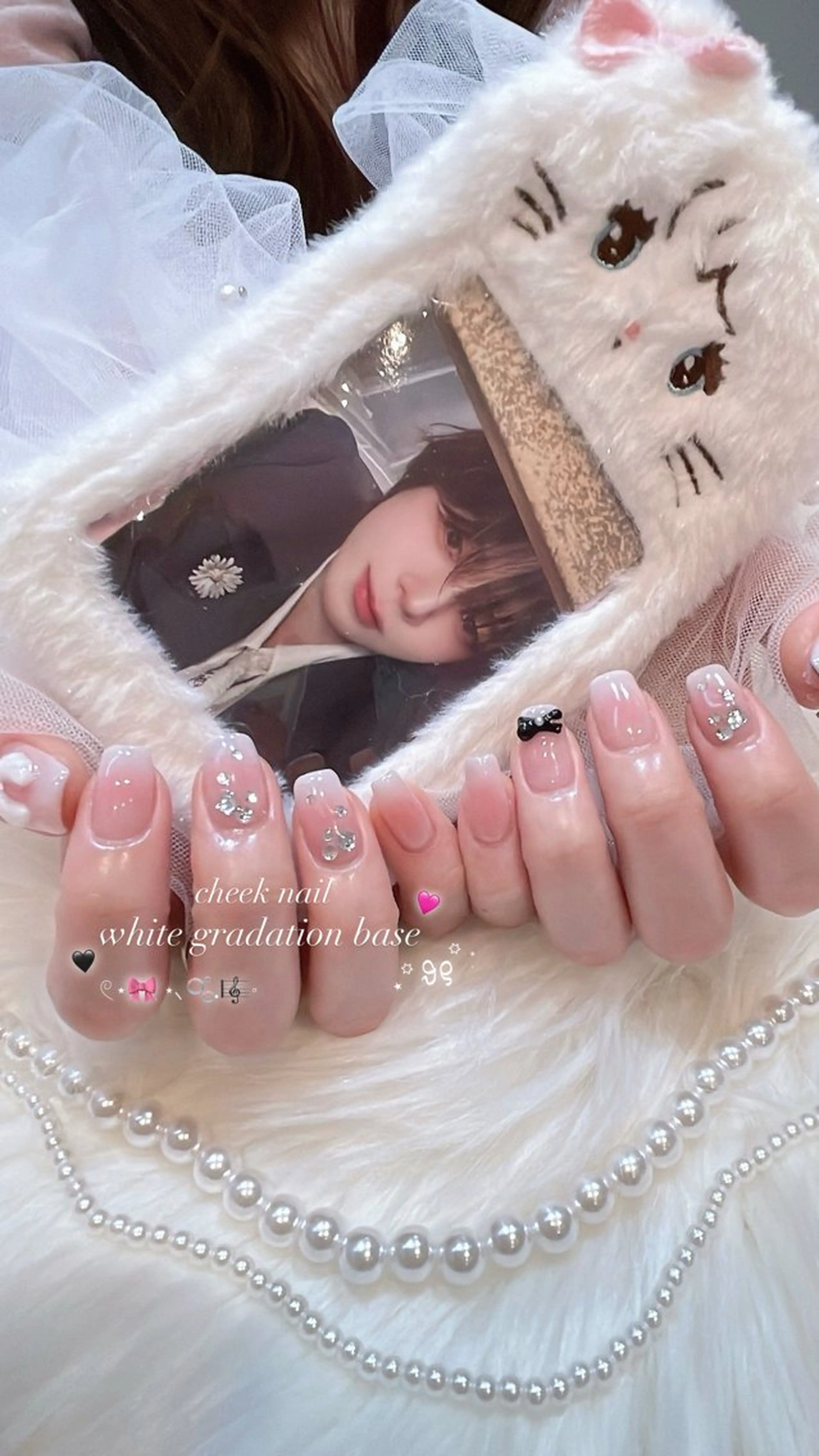 ネイル ハンドネイル classic 新横浜所属・山田 暉のネイルデザイン