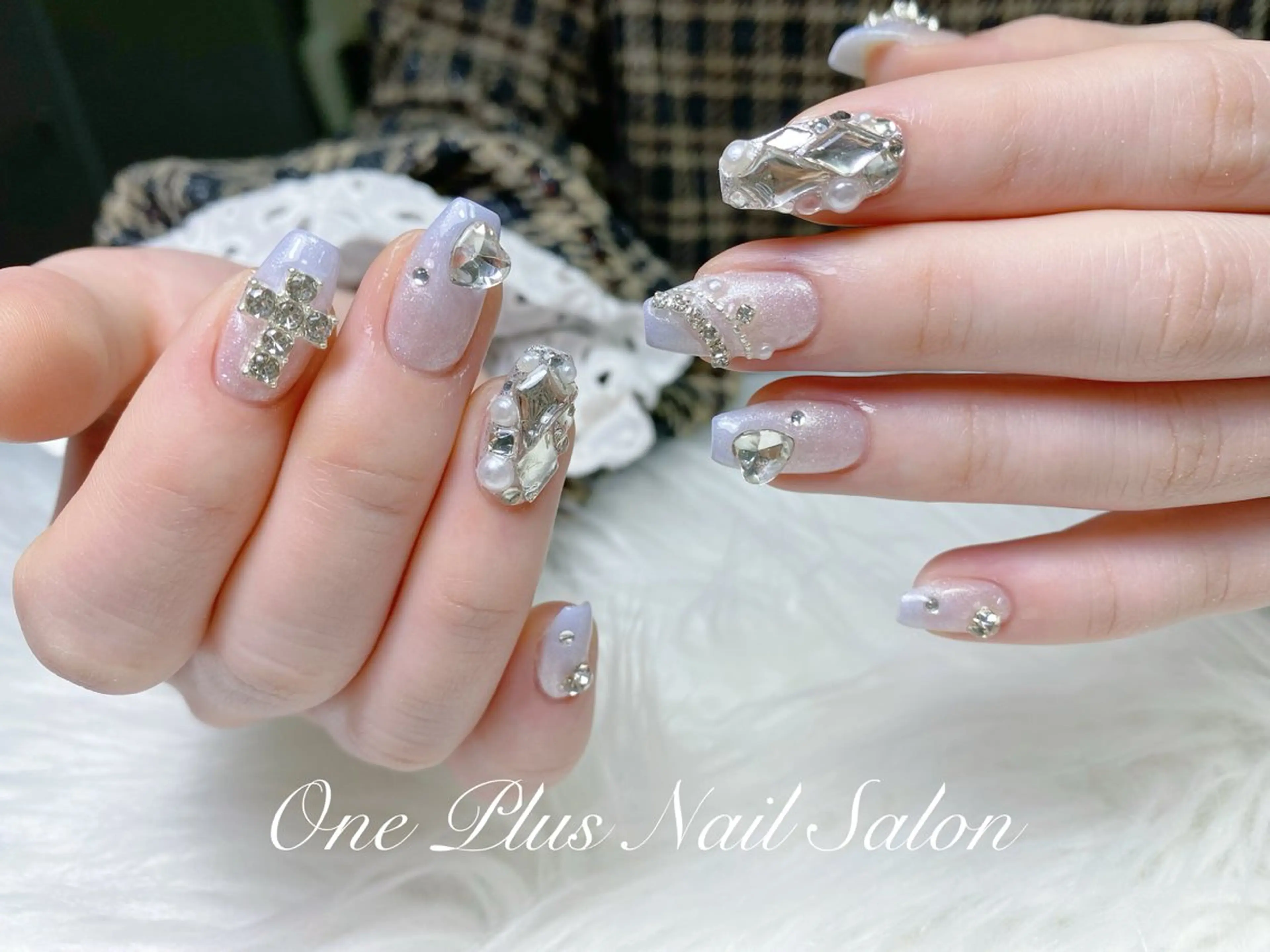 ネイル One Plus Nail Salonのネイルデザイン