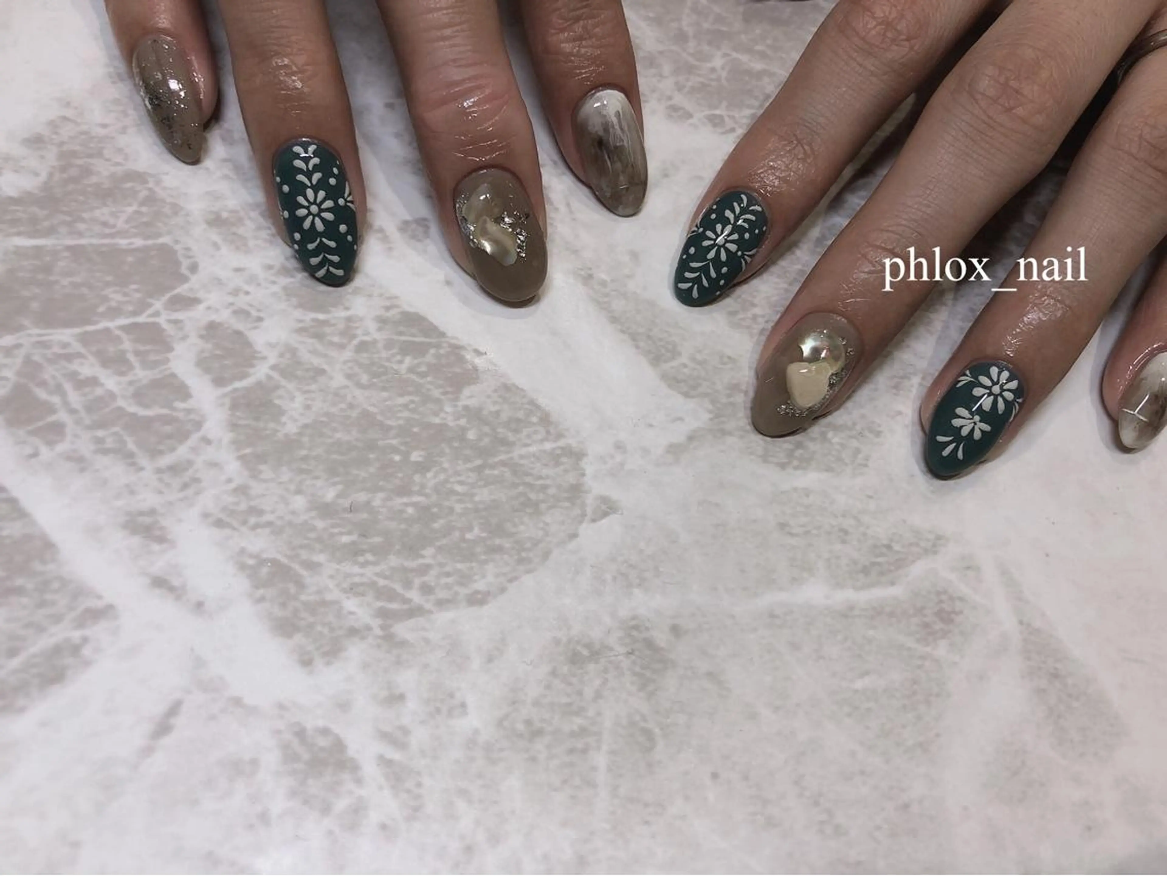 ネイル s/w _shokoのネイルデザイン