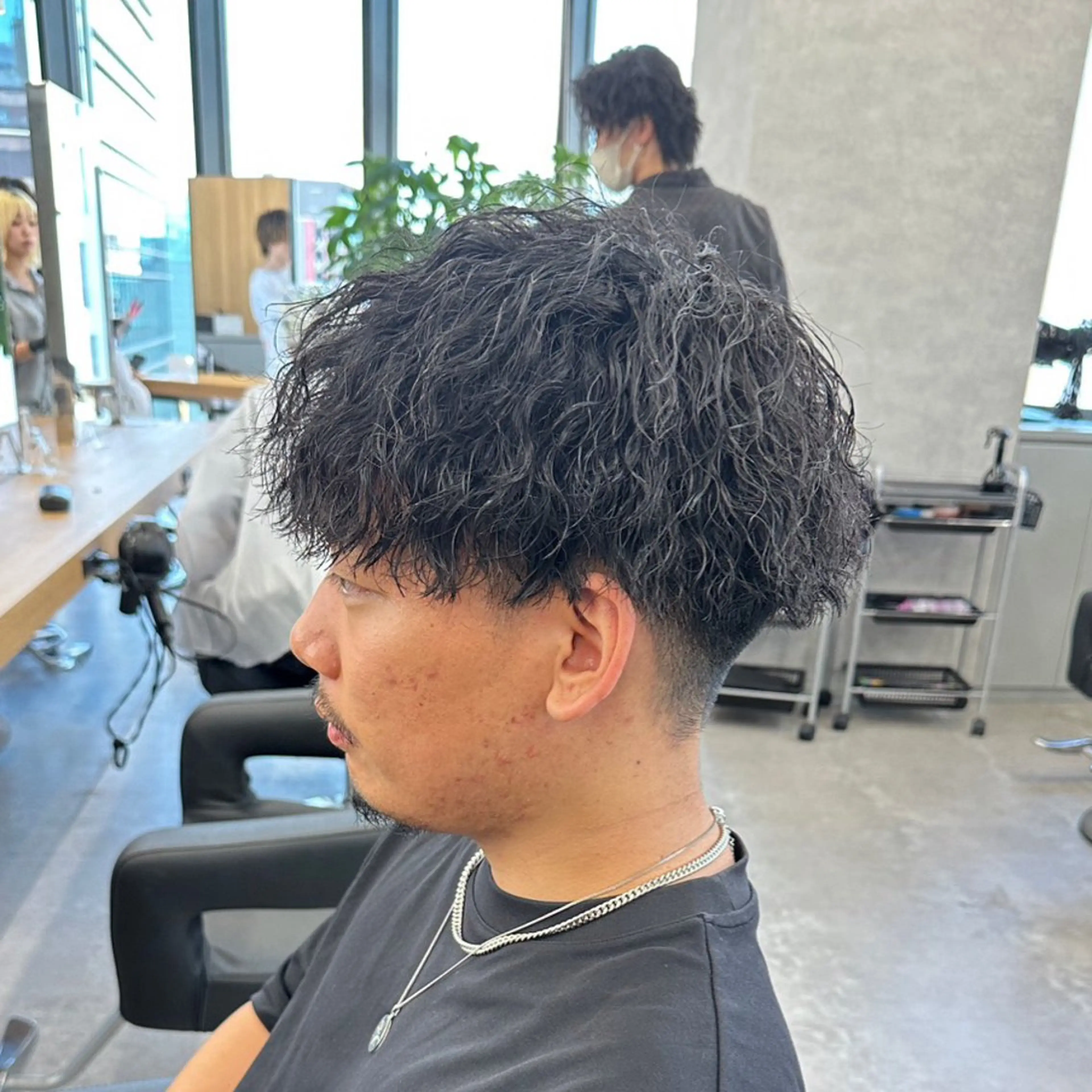 ショート カット パーマ パーマ指名率No1 メンズ特化ケイトのヘアスタイル