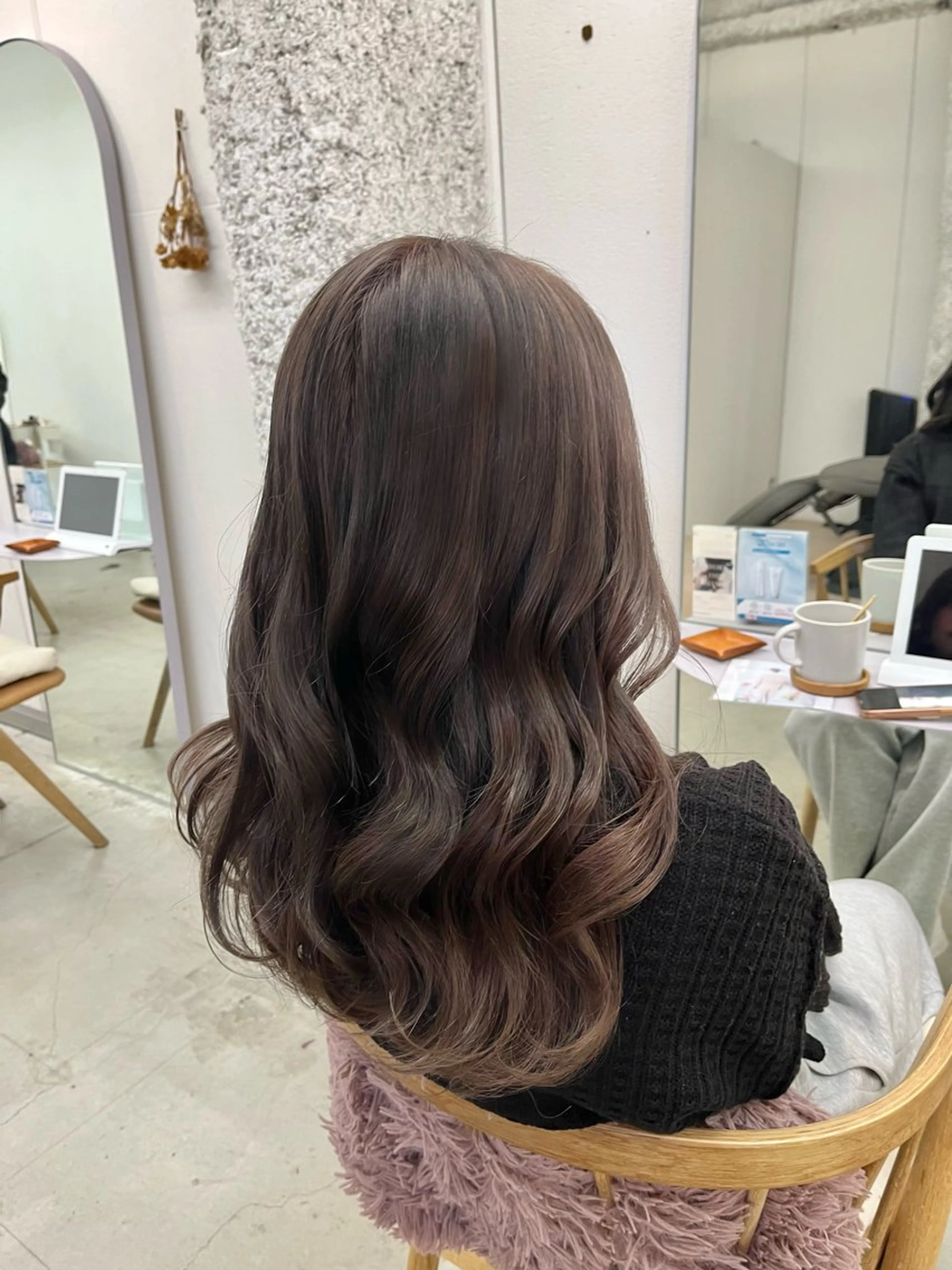 ロング ヘアカラー トリートメント 🌼花屋併設🌼 木下奈々望のヘアスタイル