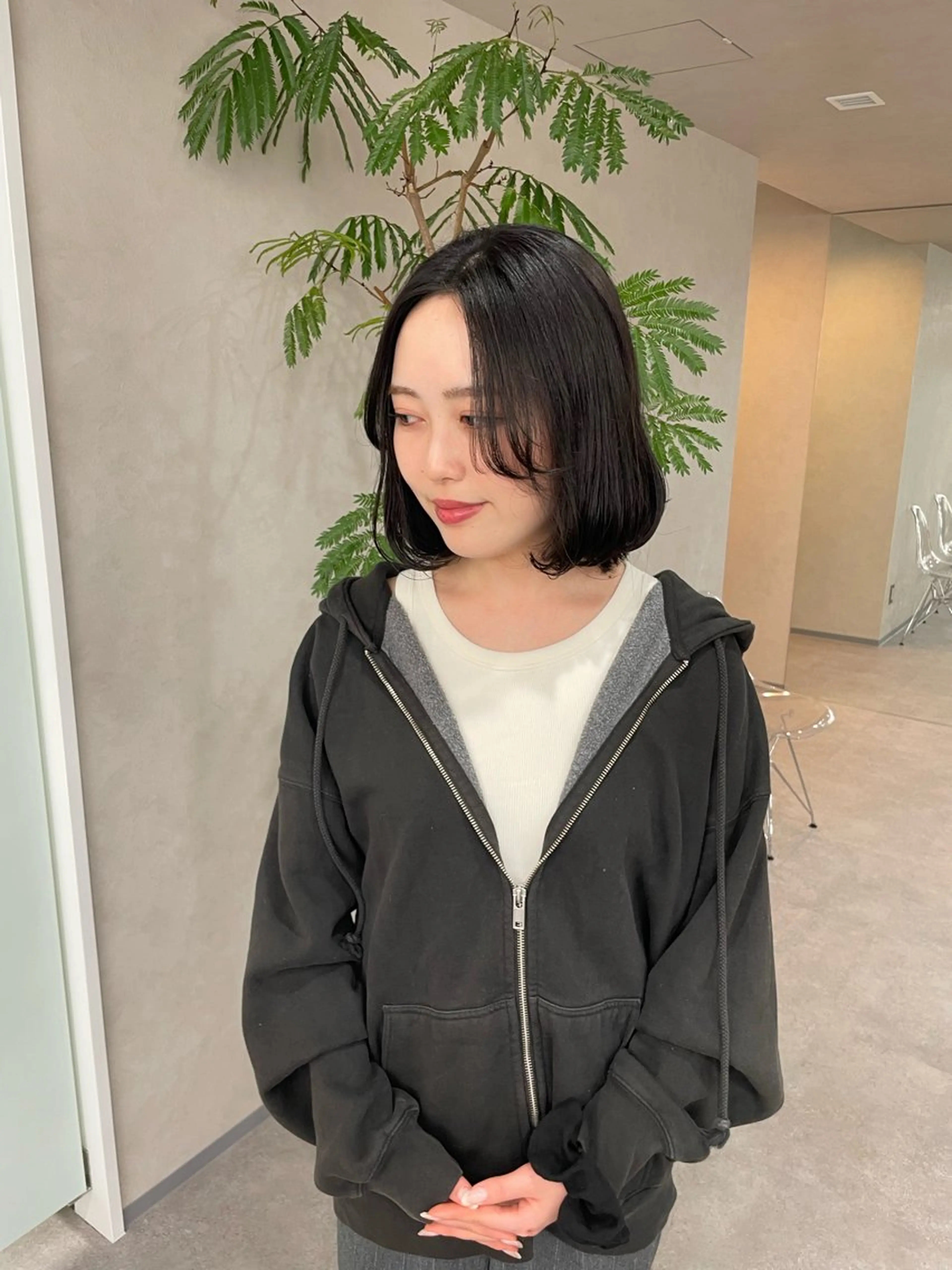 ショート カラー カット ヘアカラー トリートメント 🍐透明感カラー🍐 レイヤーカットのヘアスタイル