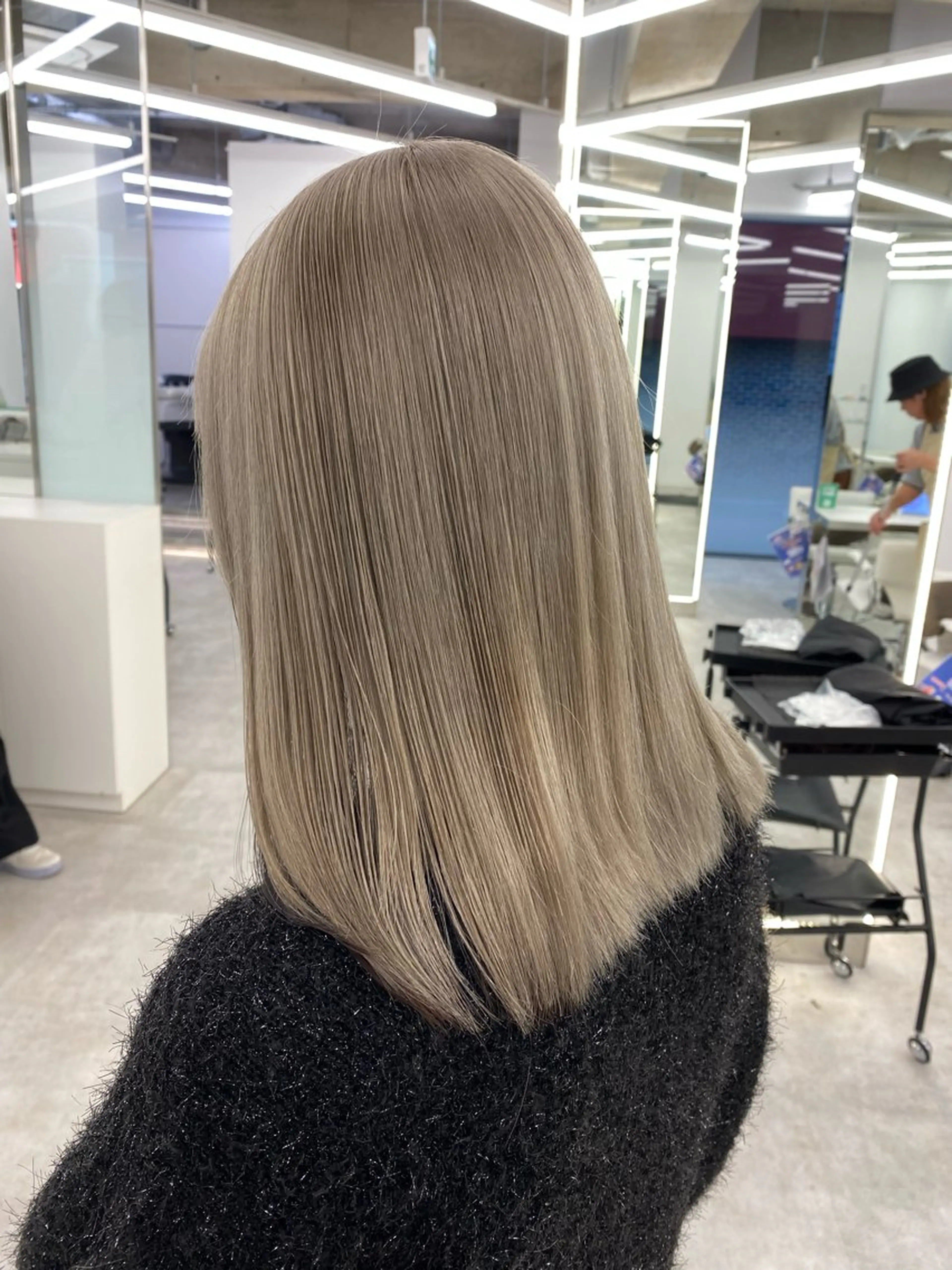 ♪カット＋ブリーチ1回＋カラー＋保湿トリートメント♪の写真