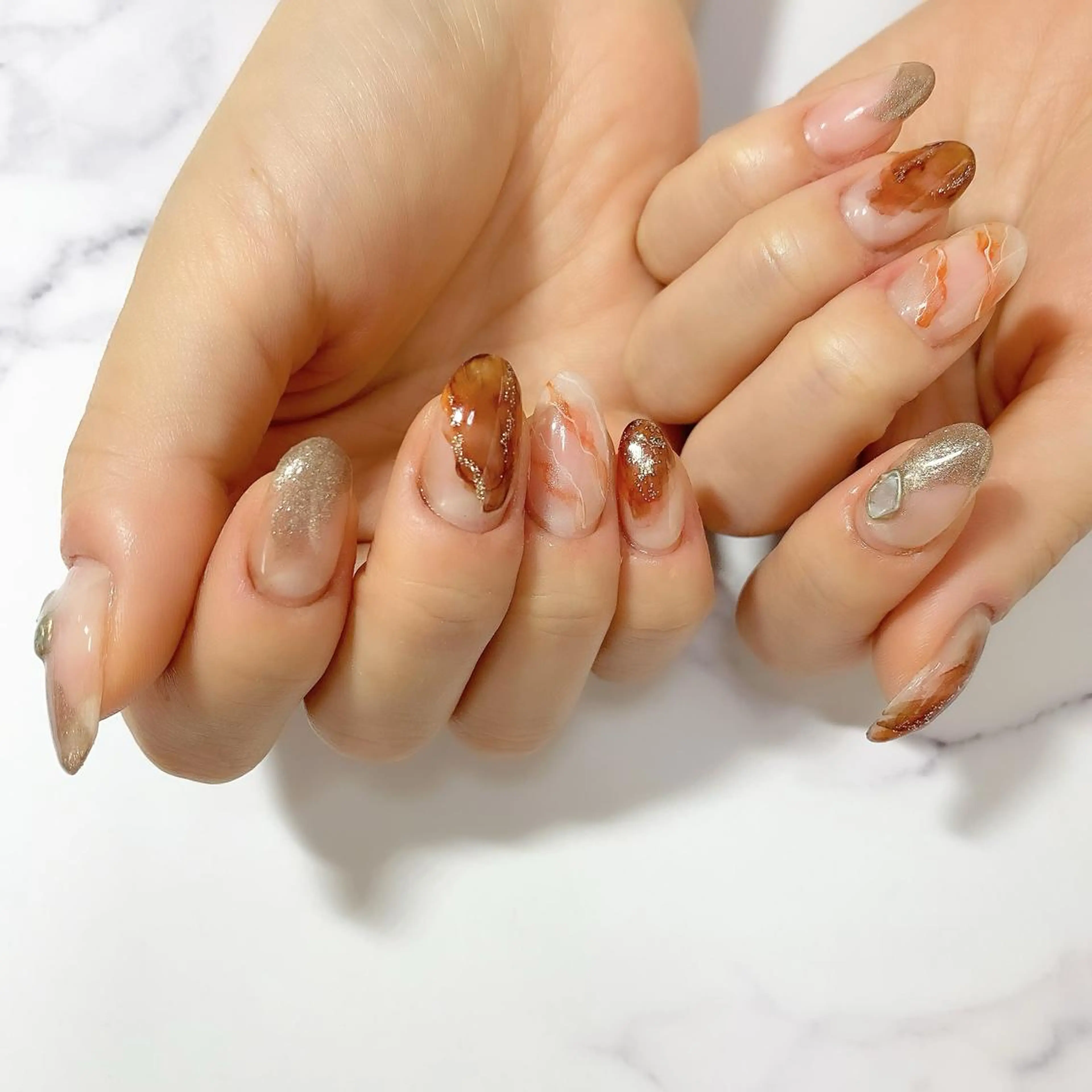 ネイル 神戸駅ネイルサロン PE NAILSのネイルデザイン