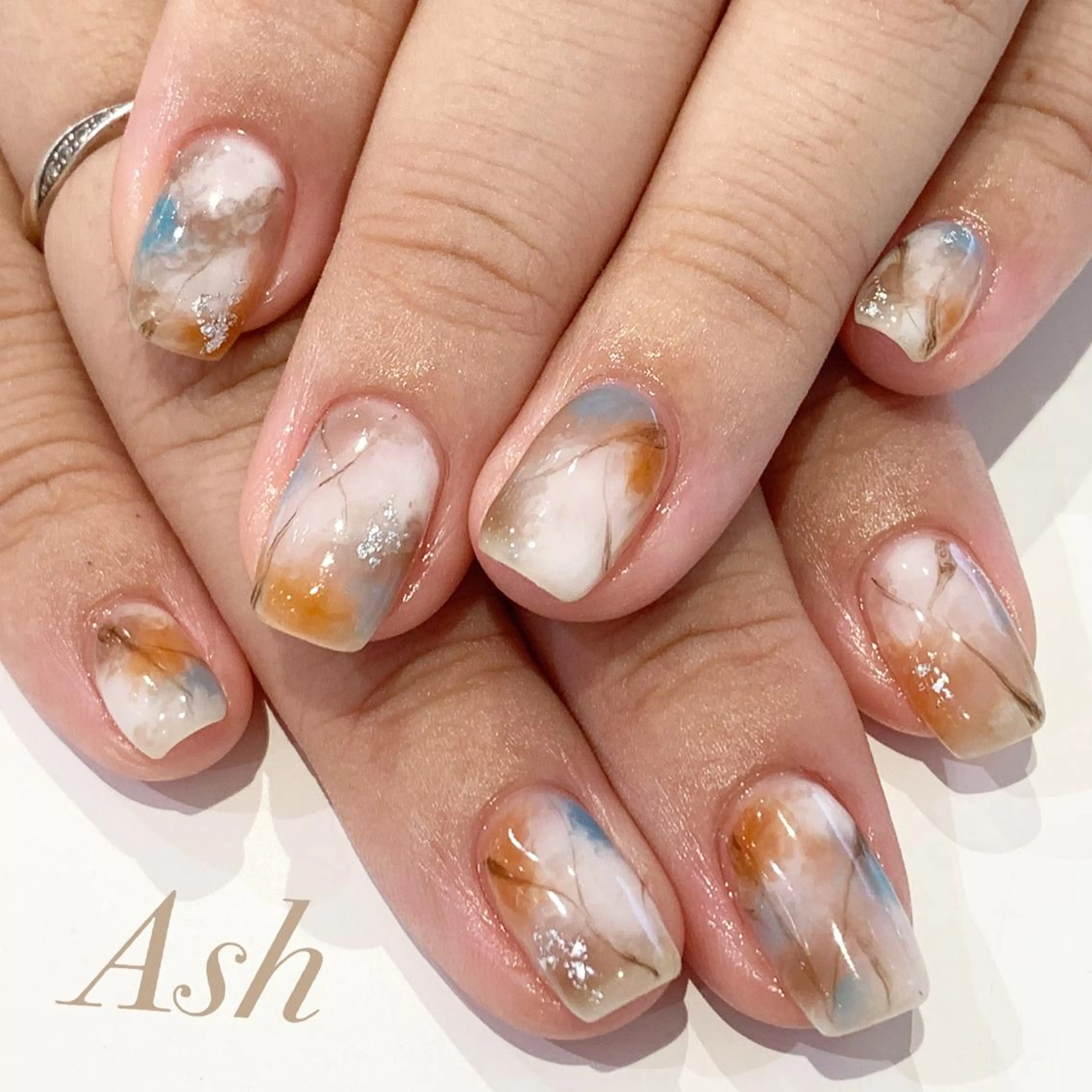 ネイル 🩵NORIKO 上品ネイルが得意🩵のネイルデザイン