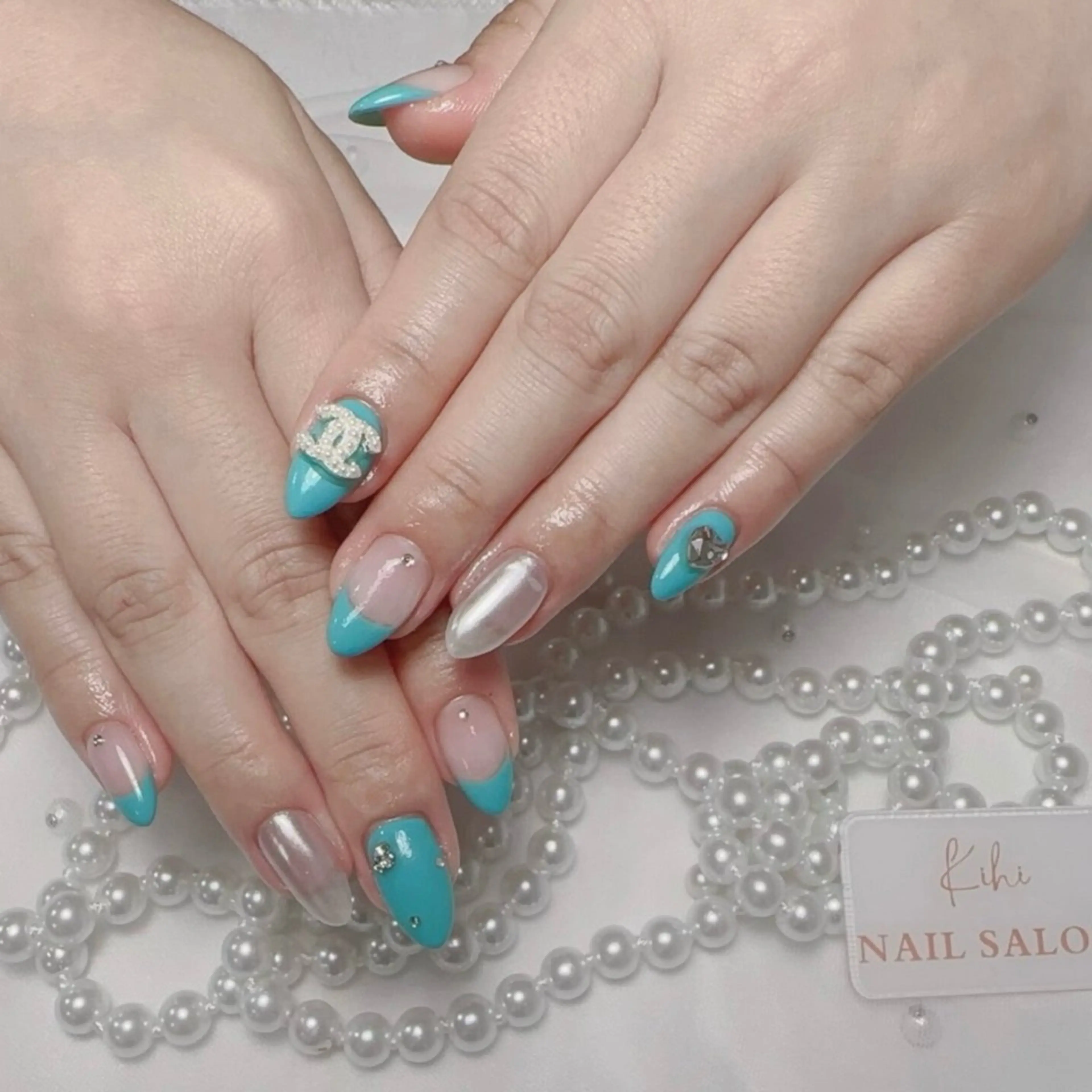 ネイル アートネイル フレンチネイル ジェルネイル グラデーション 韓国ネイル ハンドネイル ハンドケア さくら💮💮 【オフ無料】のネイルデザイン