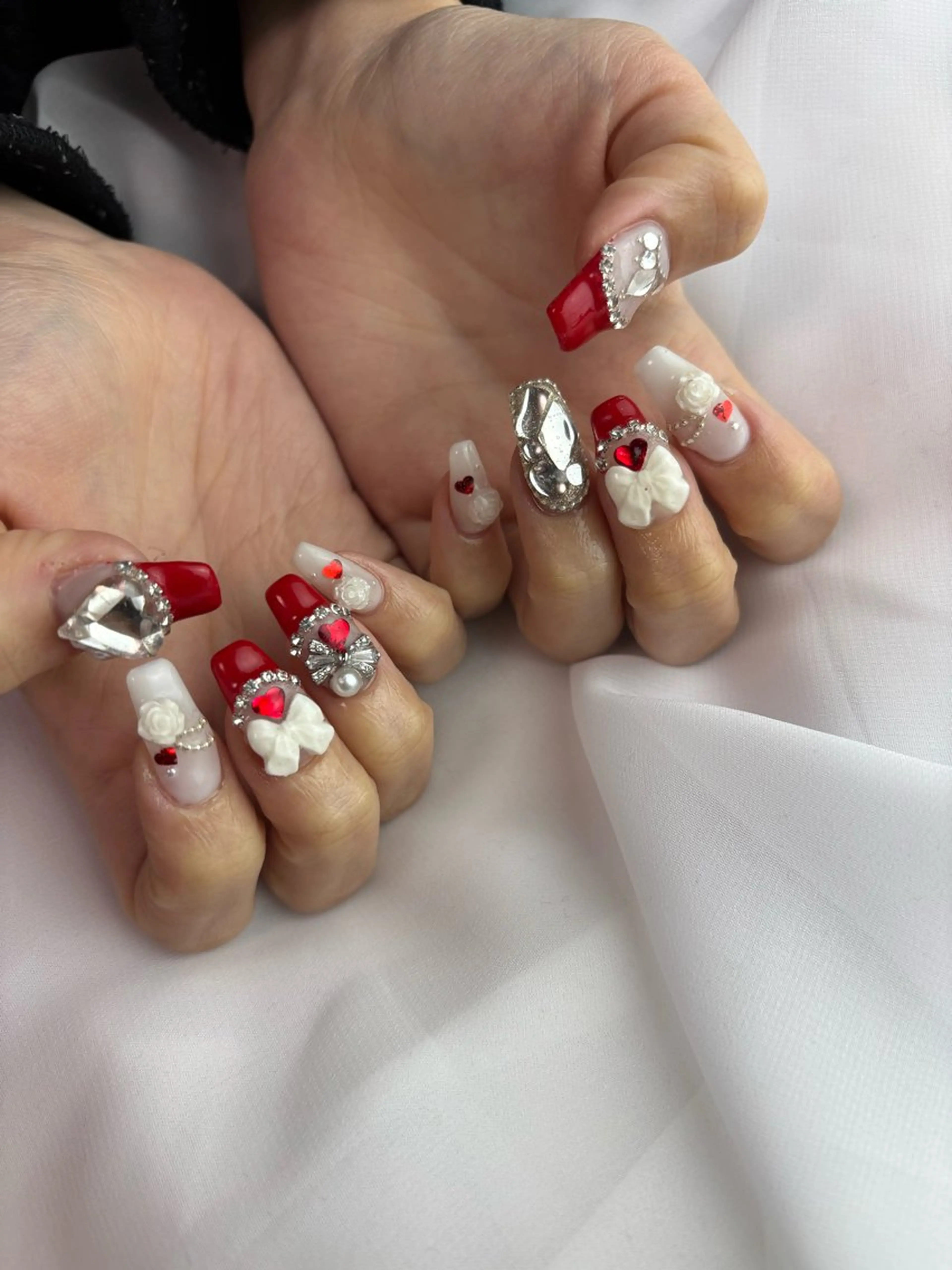 ネイル Naturaly Nailys所属・プライベートサロン rieのネイルデザイン