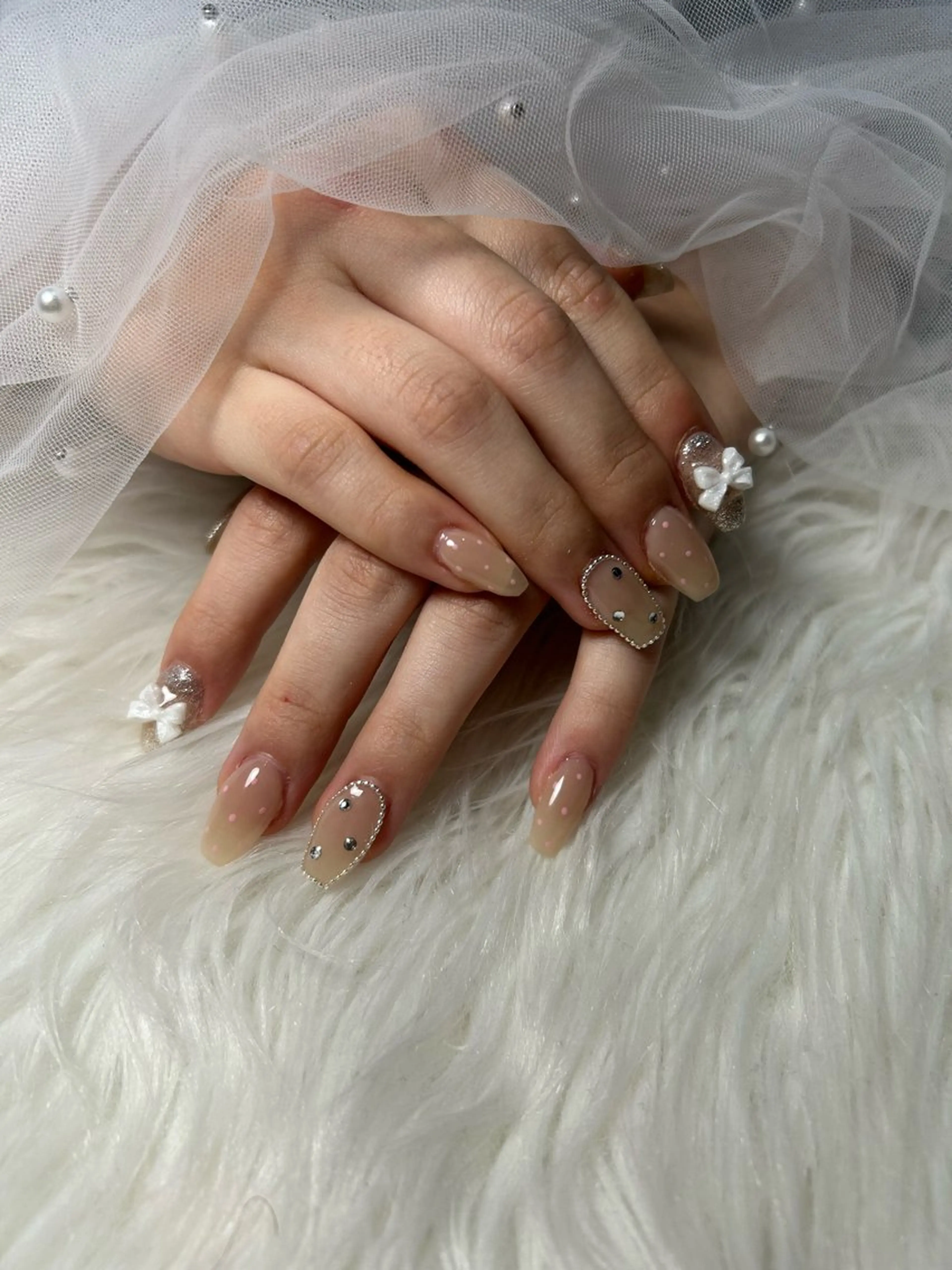 ネイル COSMOS 彩沙未のネイルデザイン