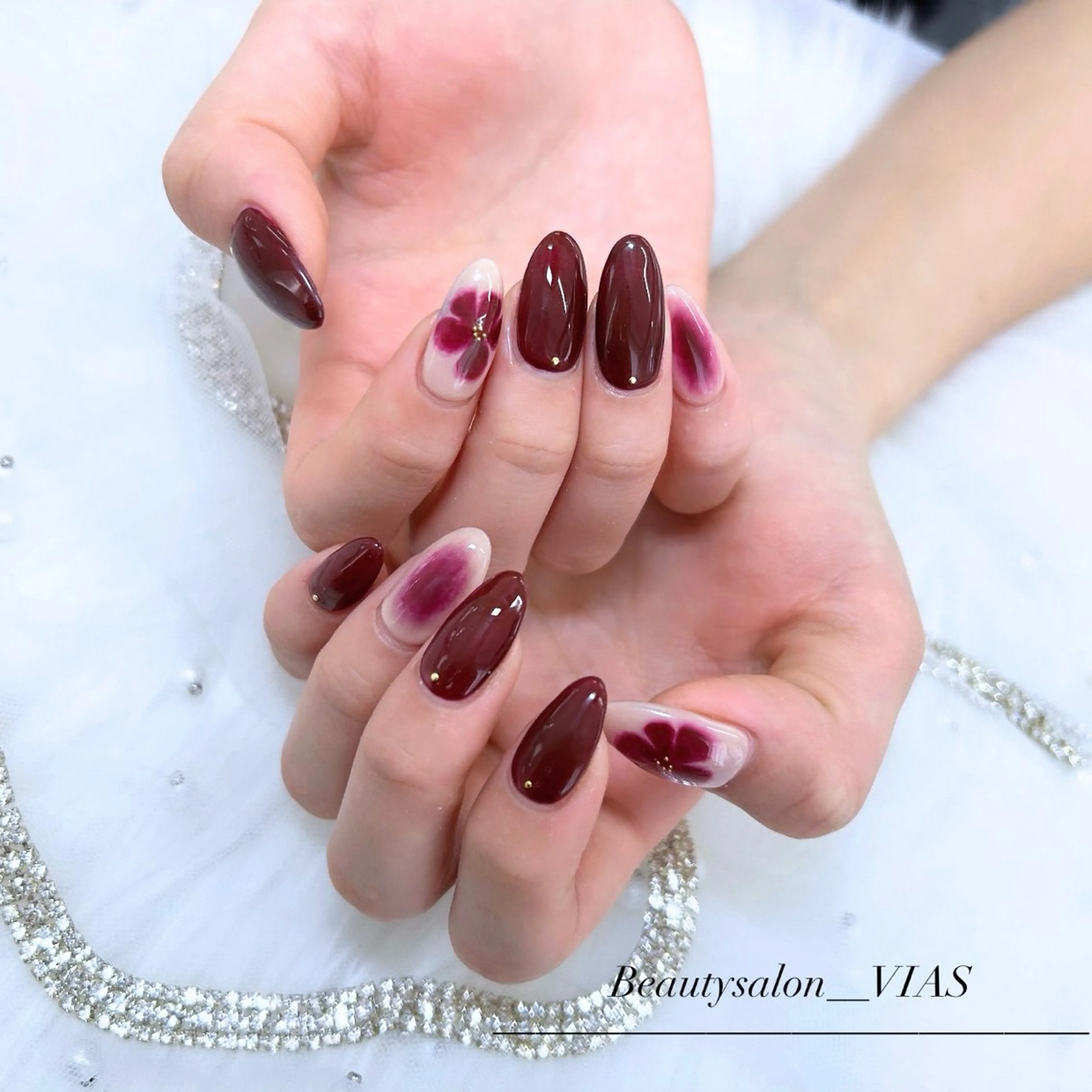 ネイル ハンドネイル VIAS 〜EYE&NAIL〜のネイルデザイン