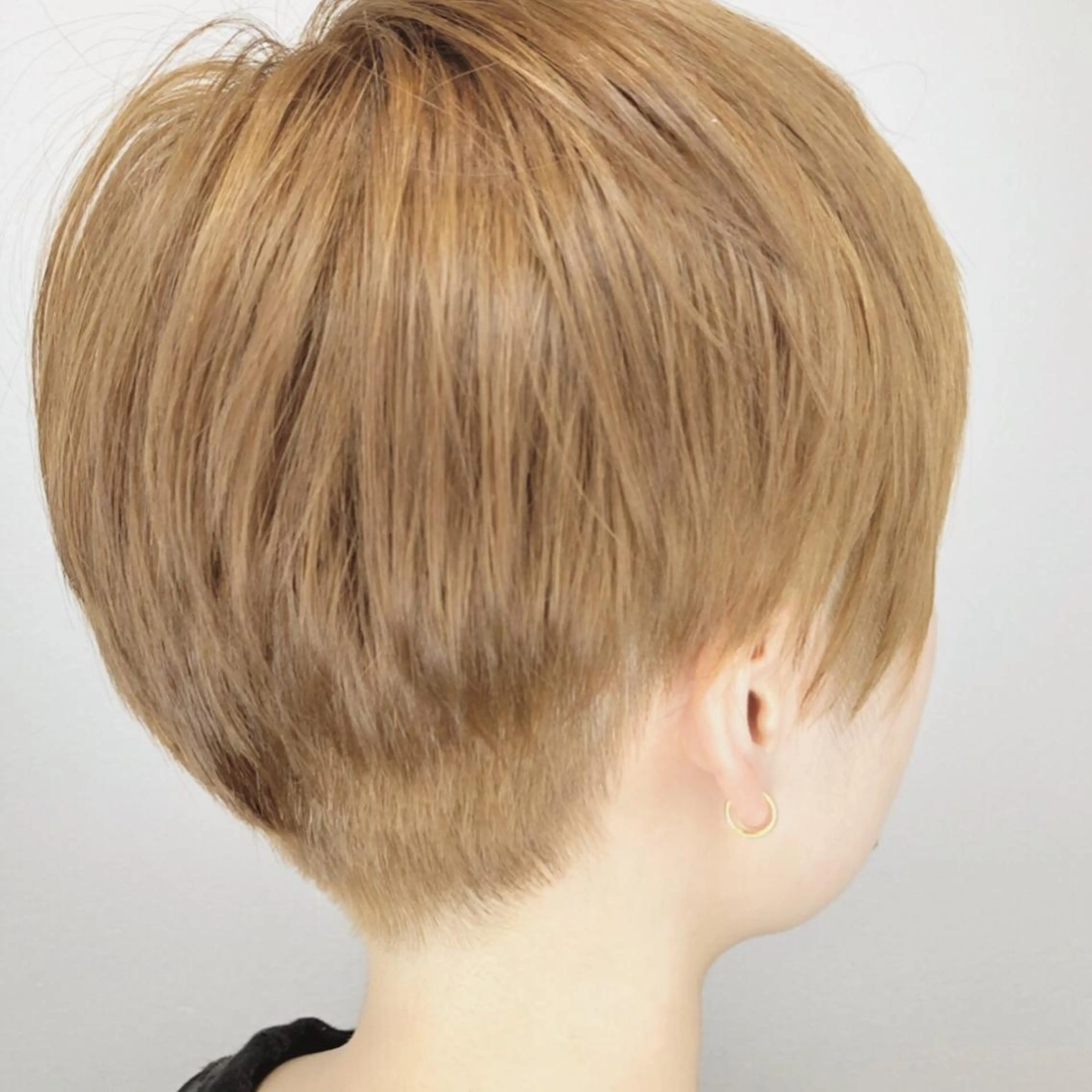 ショート カラー ショートボブ ハンサムショート ボブ ショートヘア 小顔カット カット ヘアカラー トリートメント セレスト心斎橋所属・上田 篤史のヘアスタイル