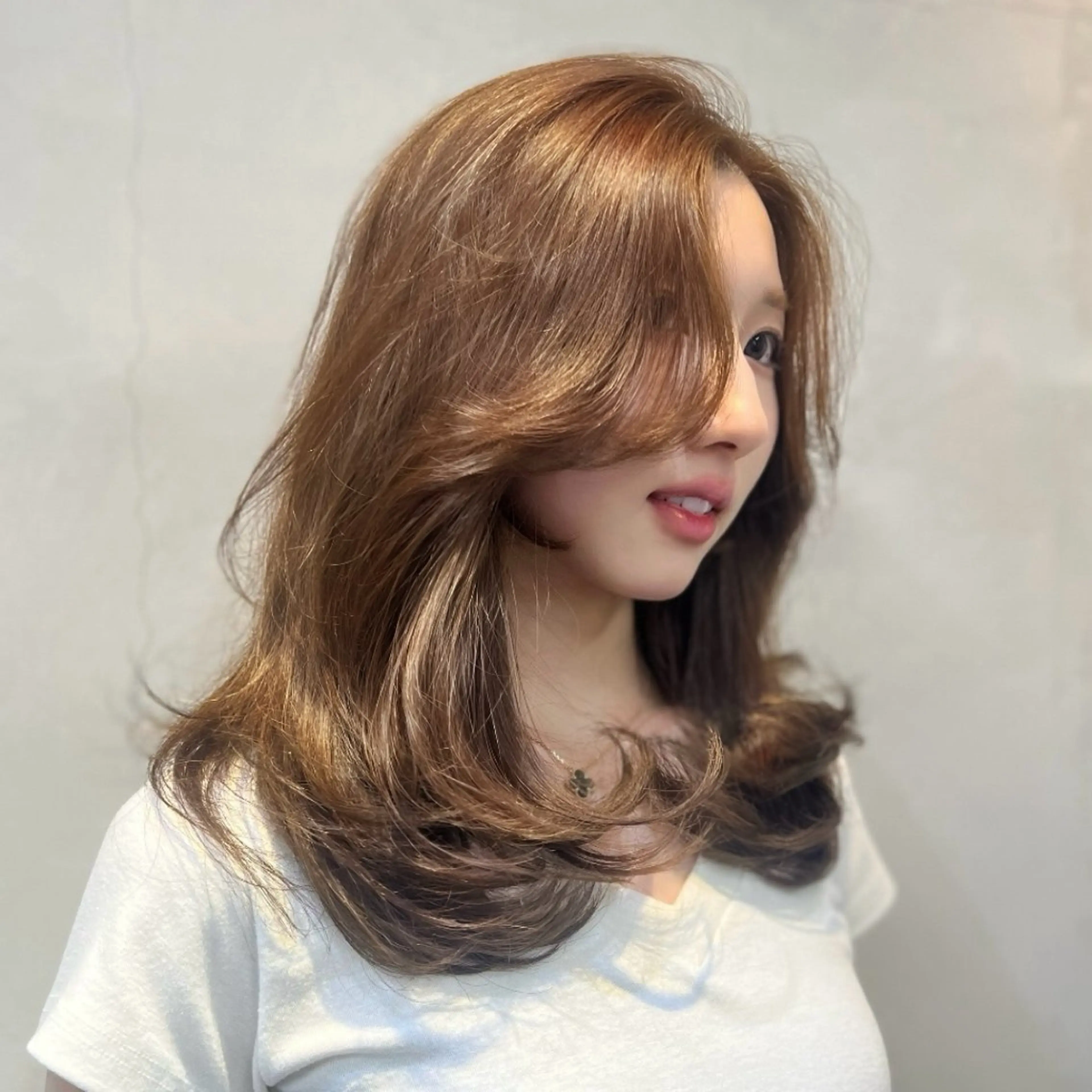 ミディアム カラー kida nanaeのヘアスタイル