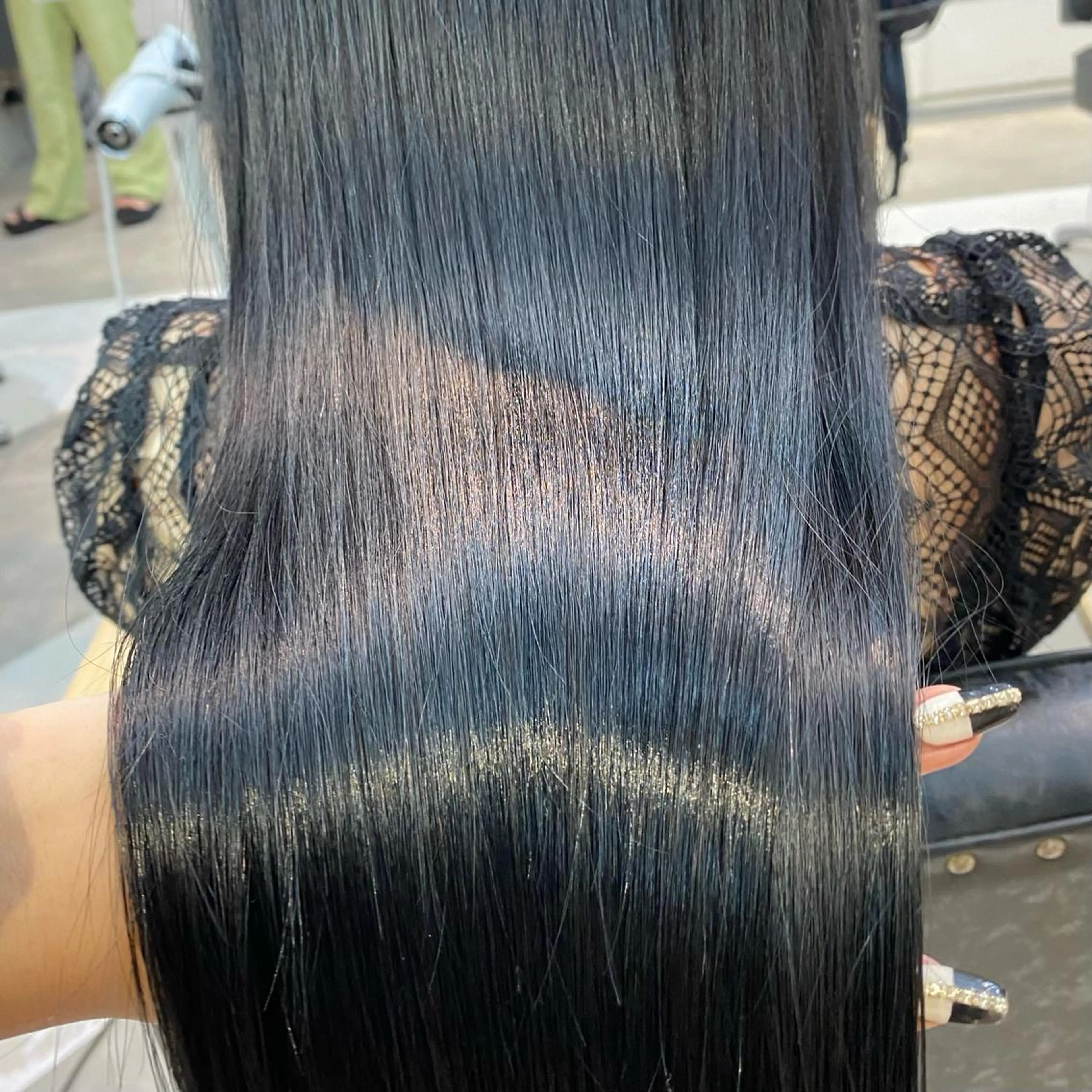 ロング カラー 酸性ストレート・ メンズ 三原 楊子のヘアスタイル