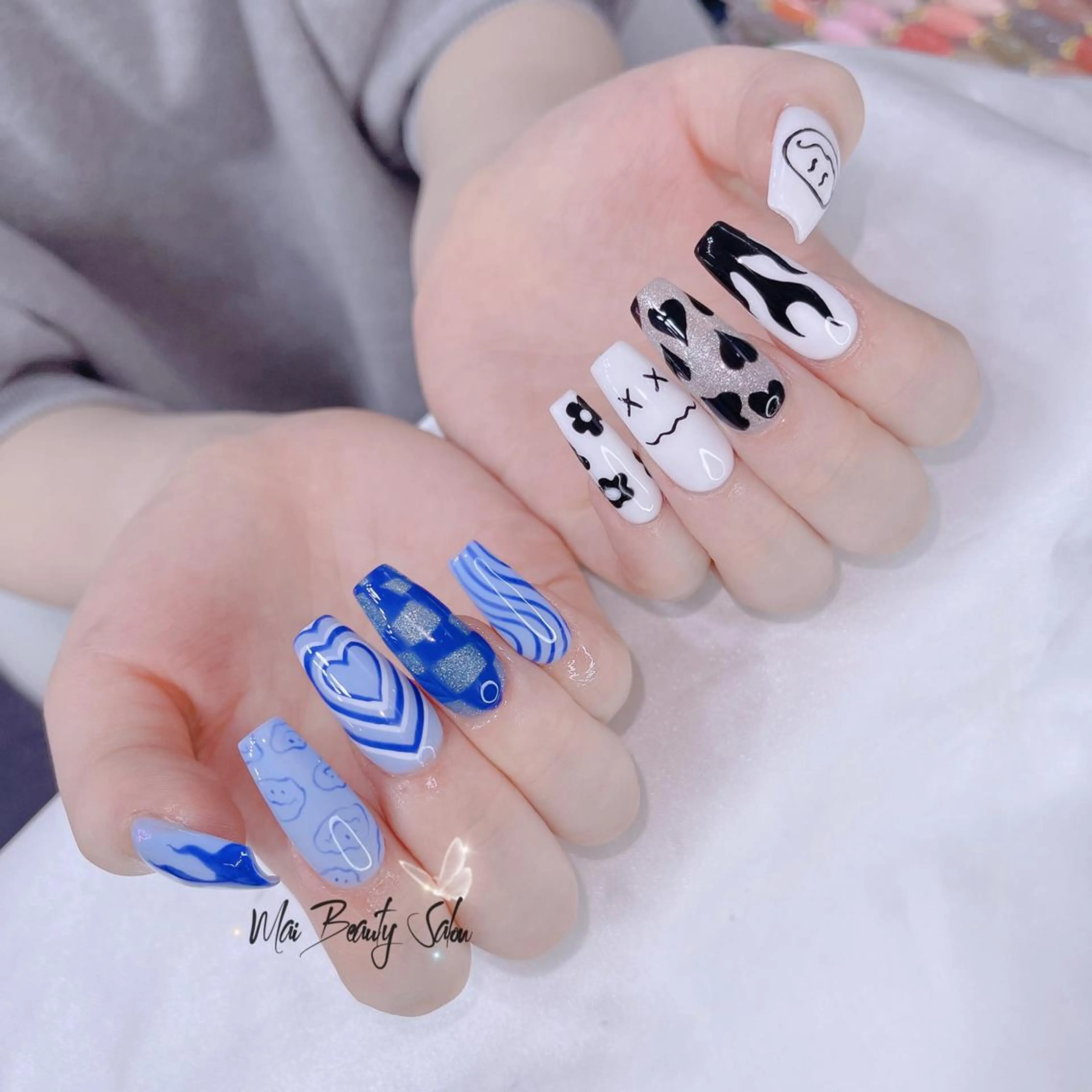 ネイル オーロラネイル 長さ出し フラッシュネイル フレンチネイル ジェルネイル MaiBeauty Niのネイルデザイン