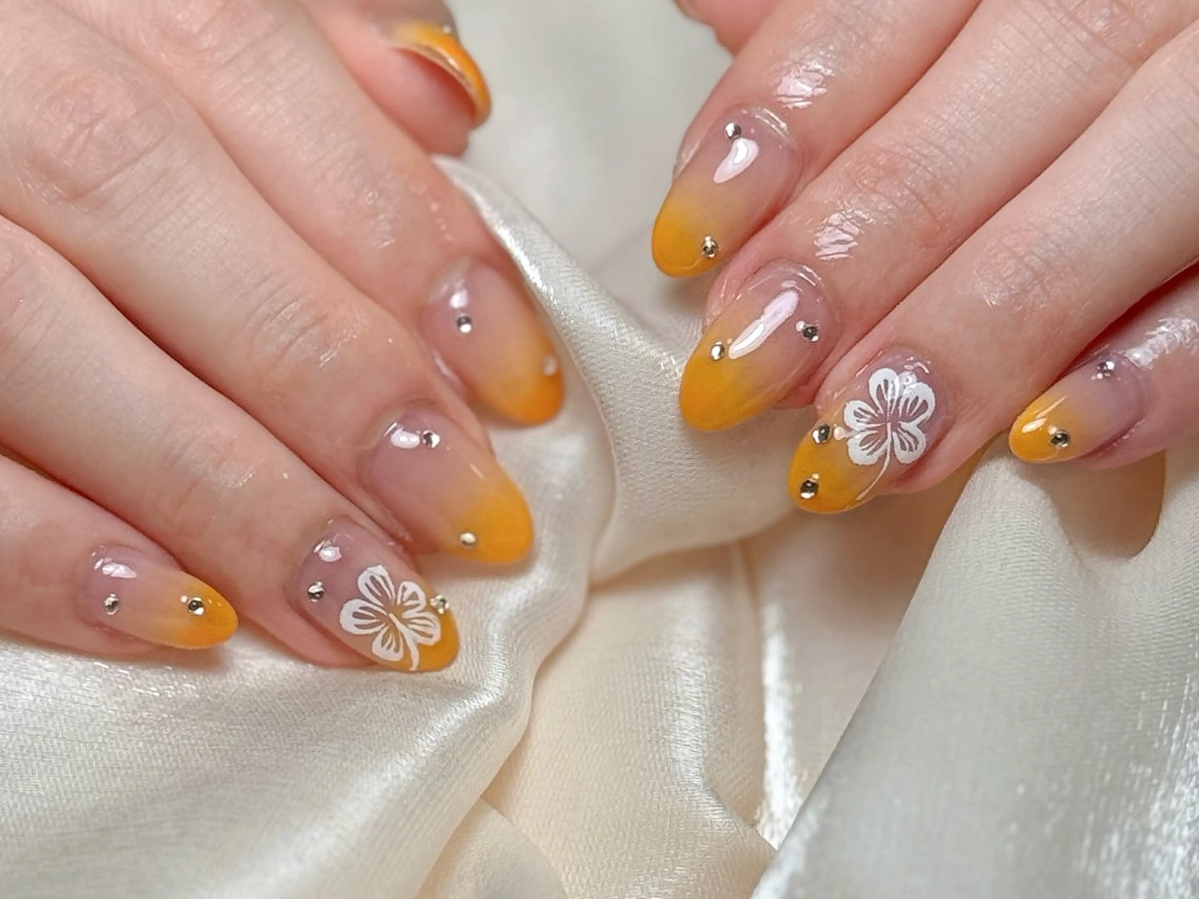 ネイル Maggie Nail🦩のネイルデザイン