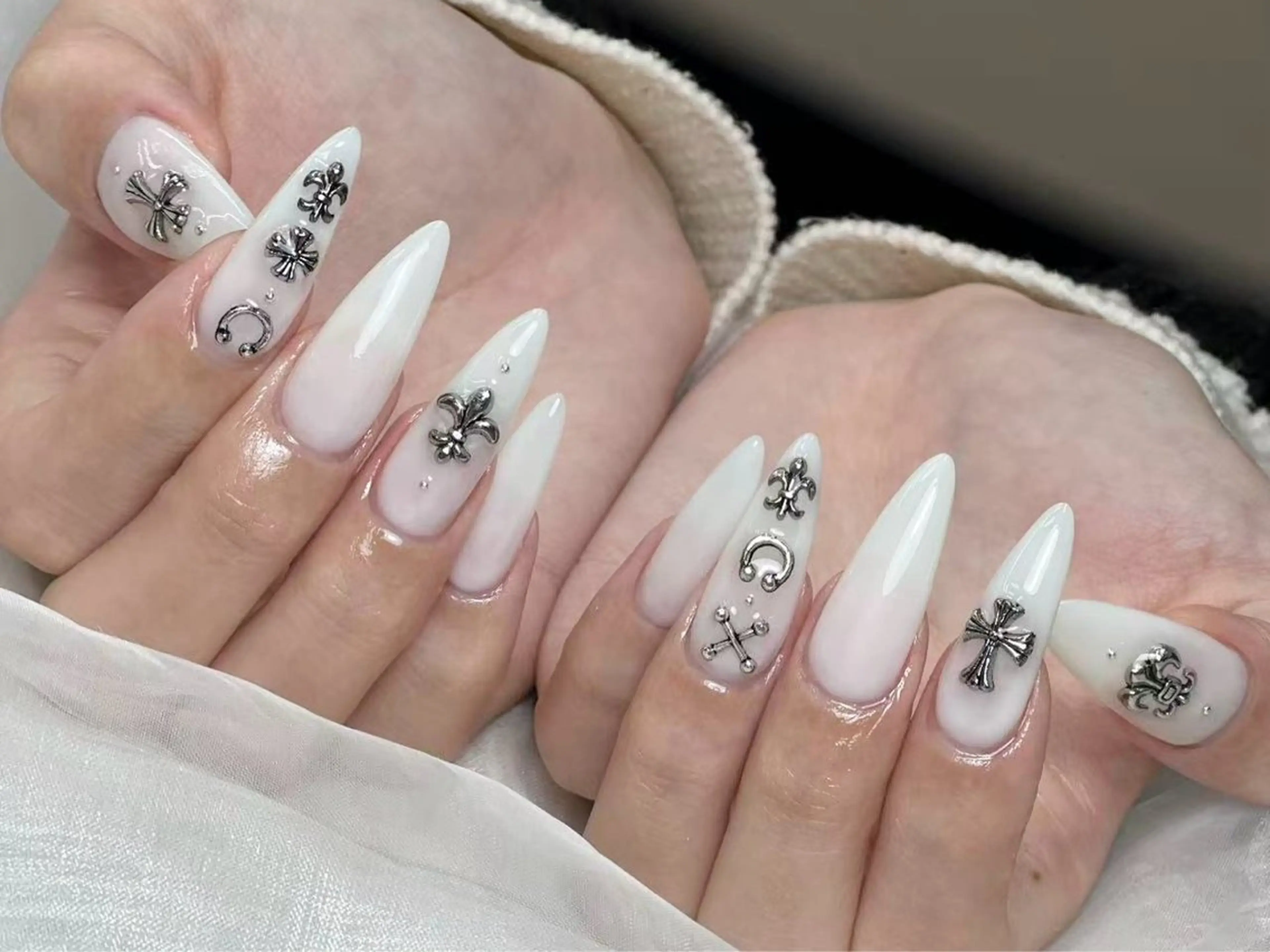 メンズ ハンドネイル Bloom スカルプ専門店のネイルデザイン