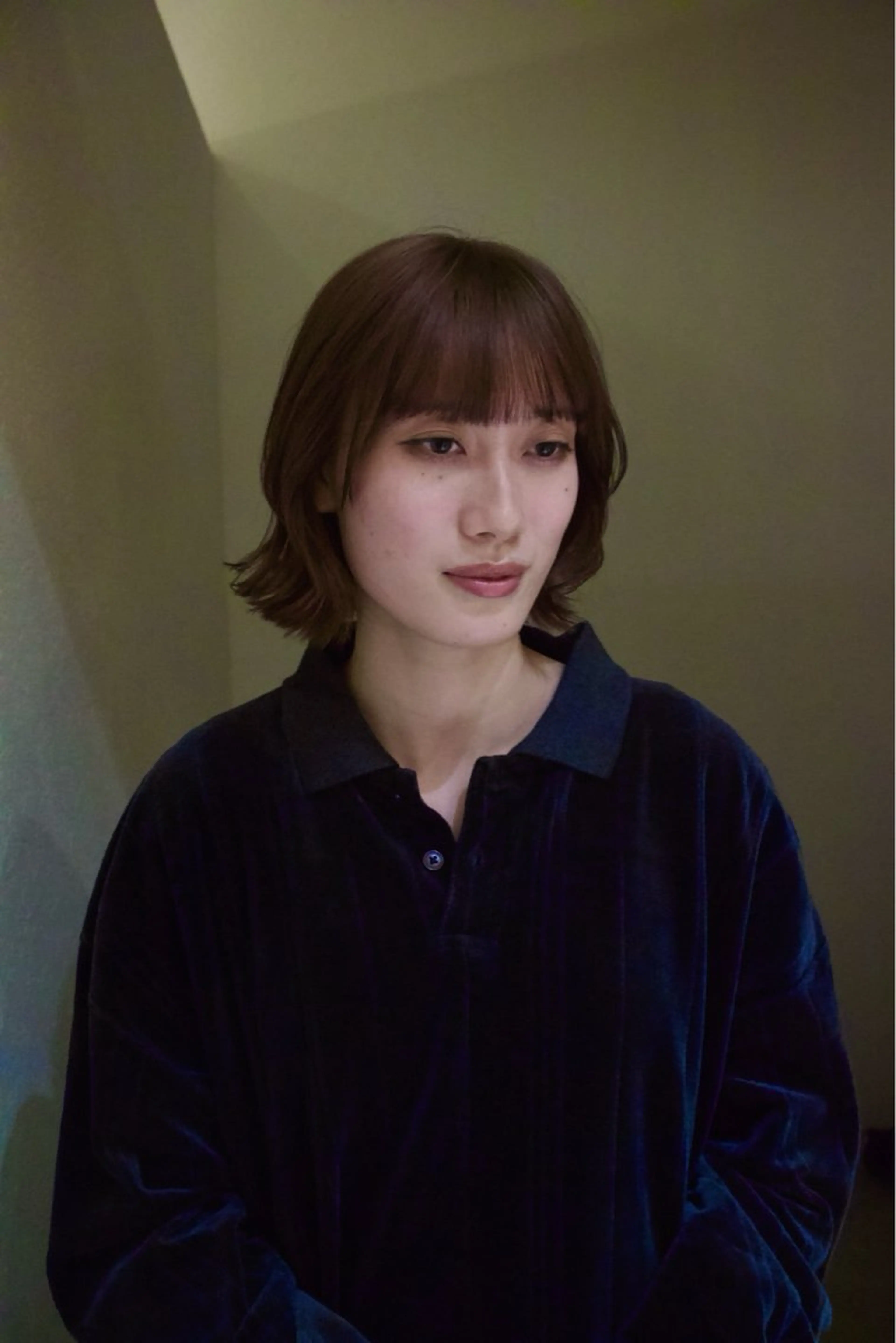 ミディアム yiye aoyama所属・表参道yiye うららのヘアスタイル