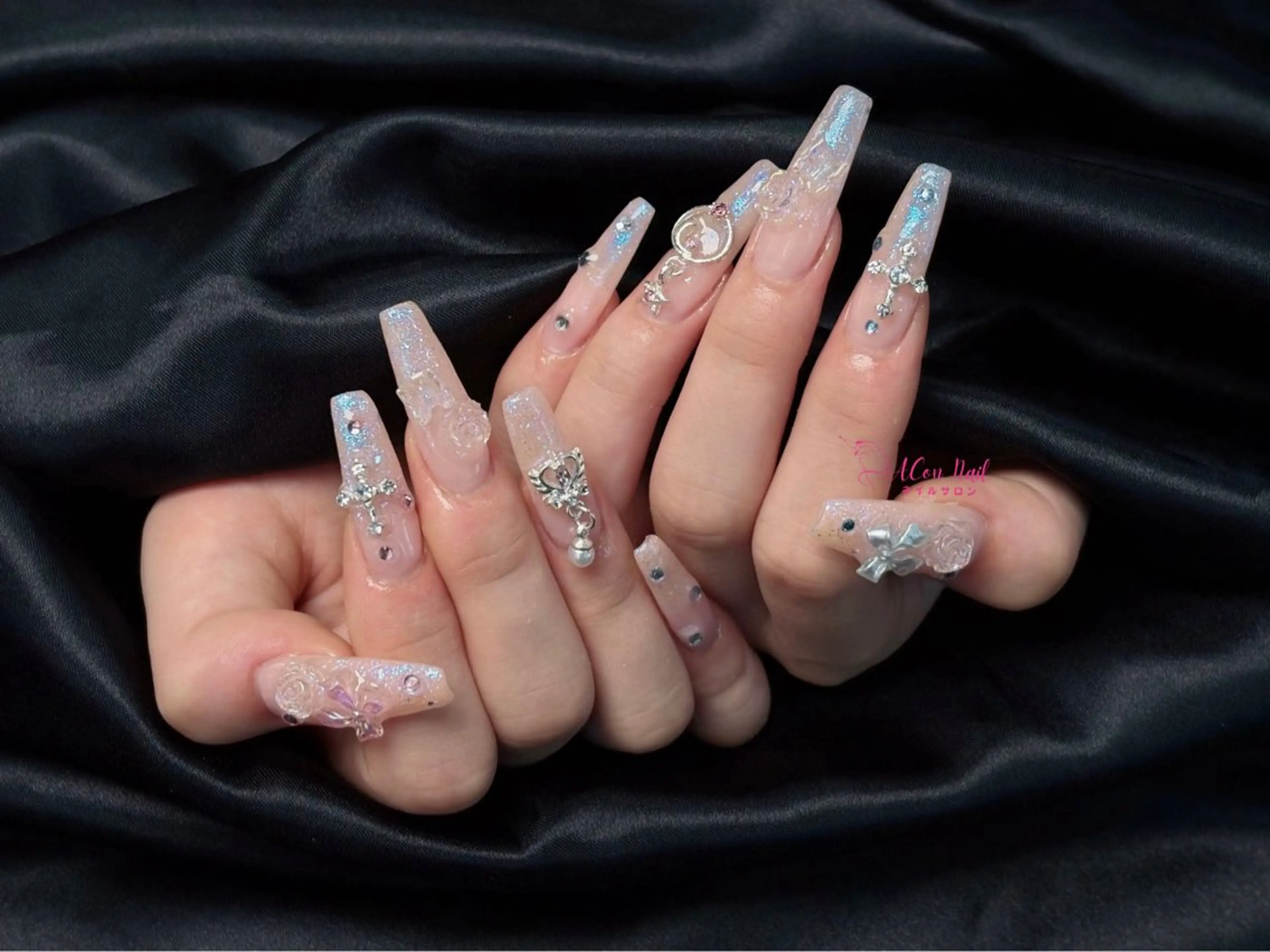 ネイル 桜ネイル 長さ出し フラワーネイル フレンチネイル ジェルネイル ハンドネイル AConNailSalon所属・ACon NailSalonのネイルデザイン