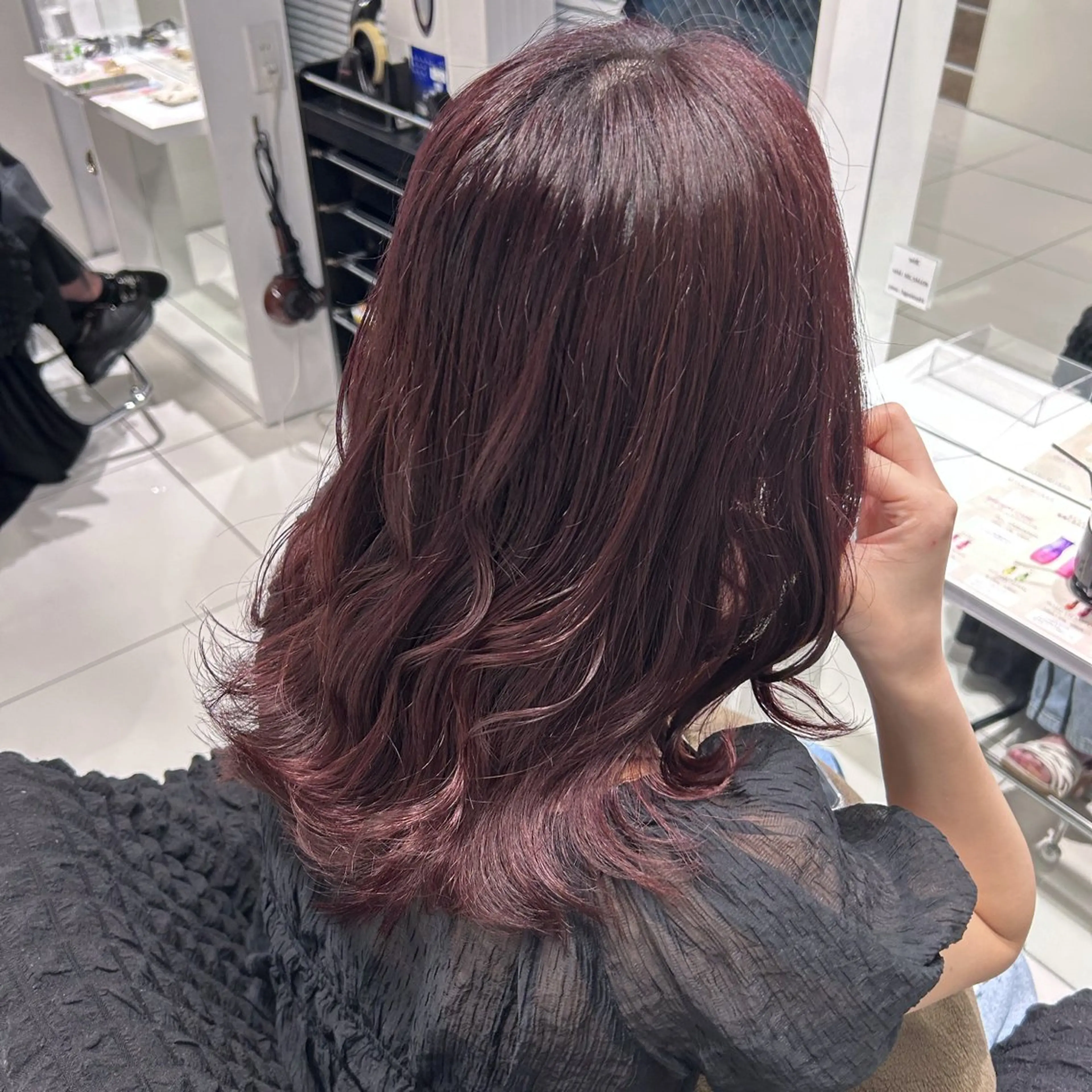 セミロング カラー レッドカラー shizuna/天神 /メンズ/ボブのヘアスタイル