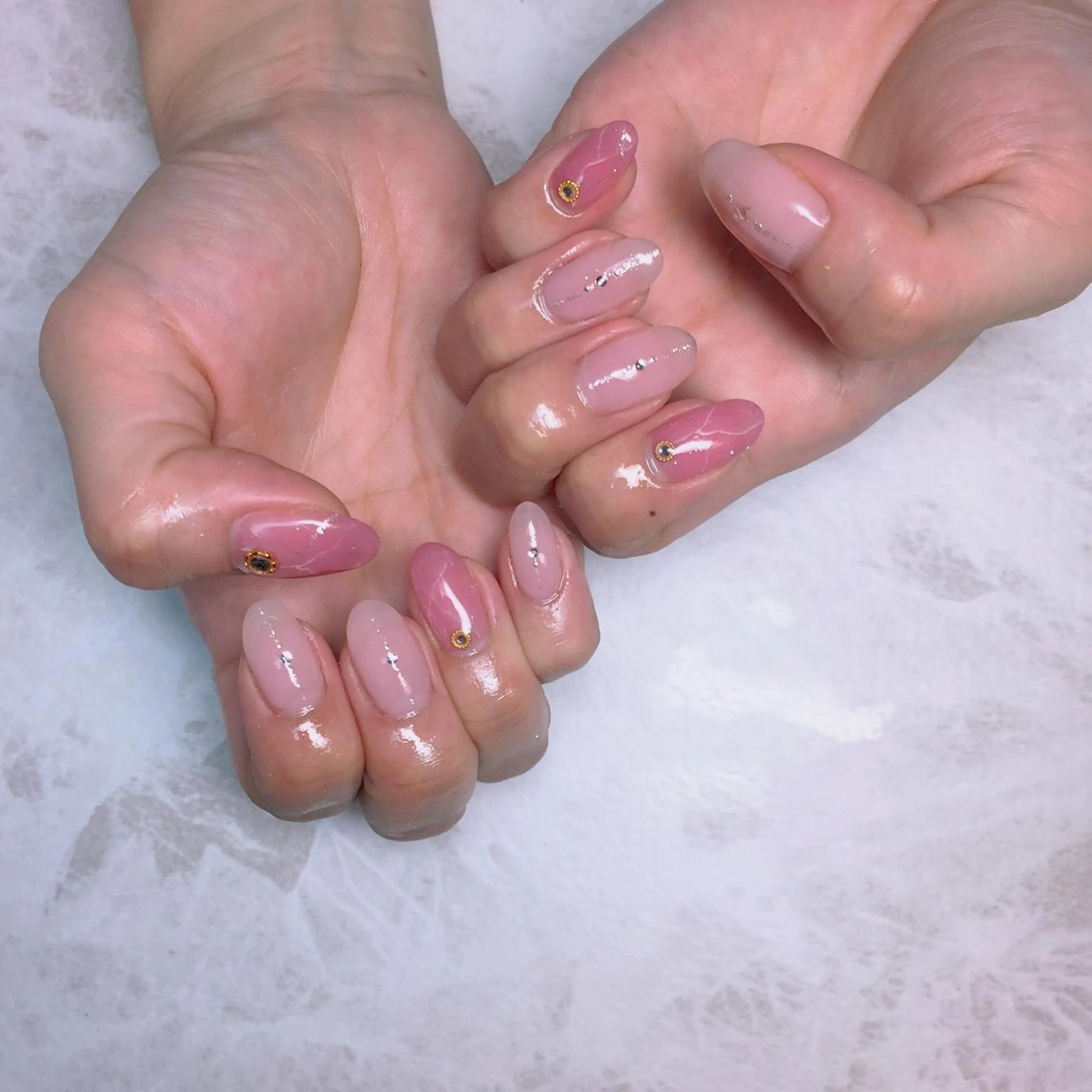 ネイル ネイルPetit Ribbonのネイルデザイン