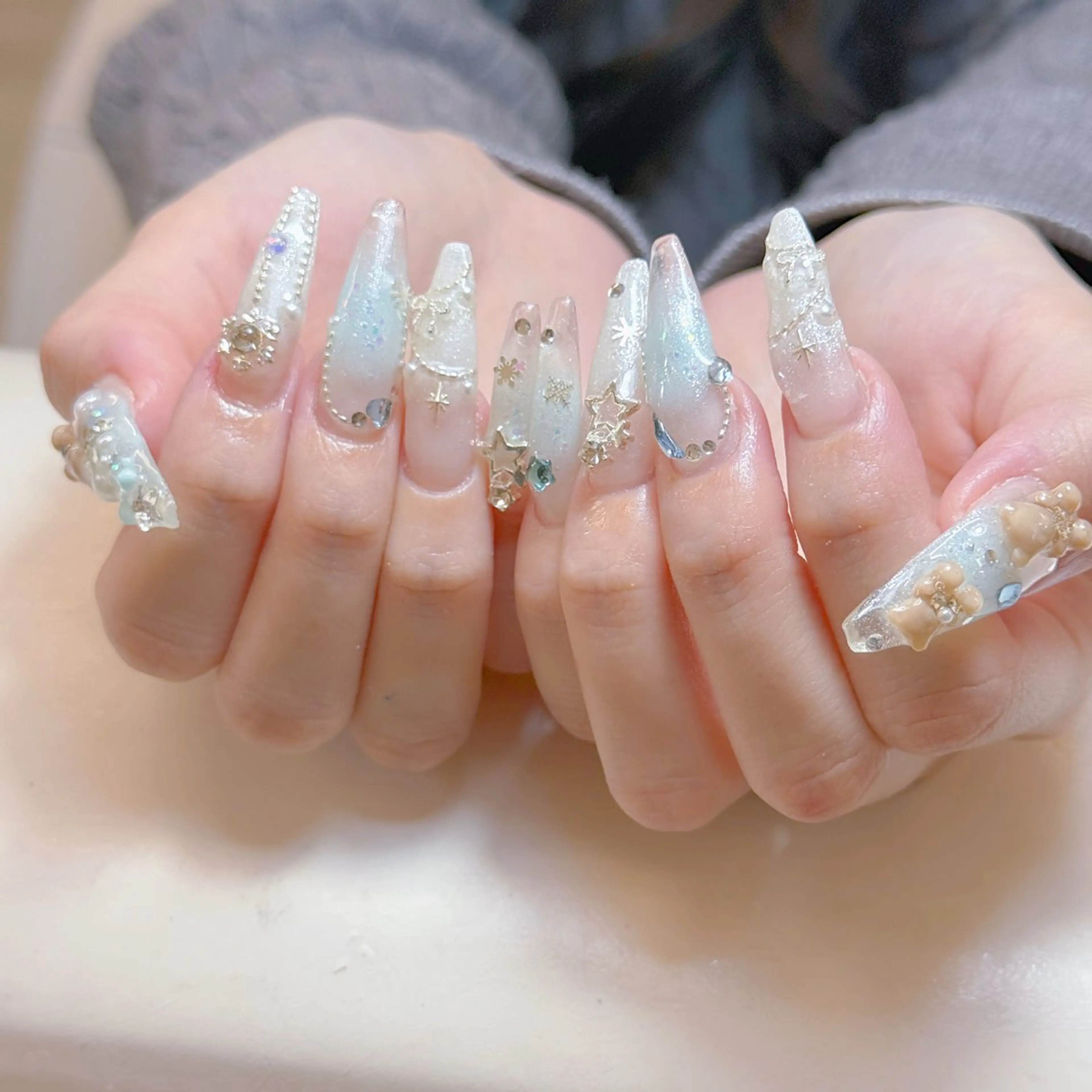 ネイル ゴテゴテ ネイルのネイルデザイン