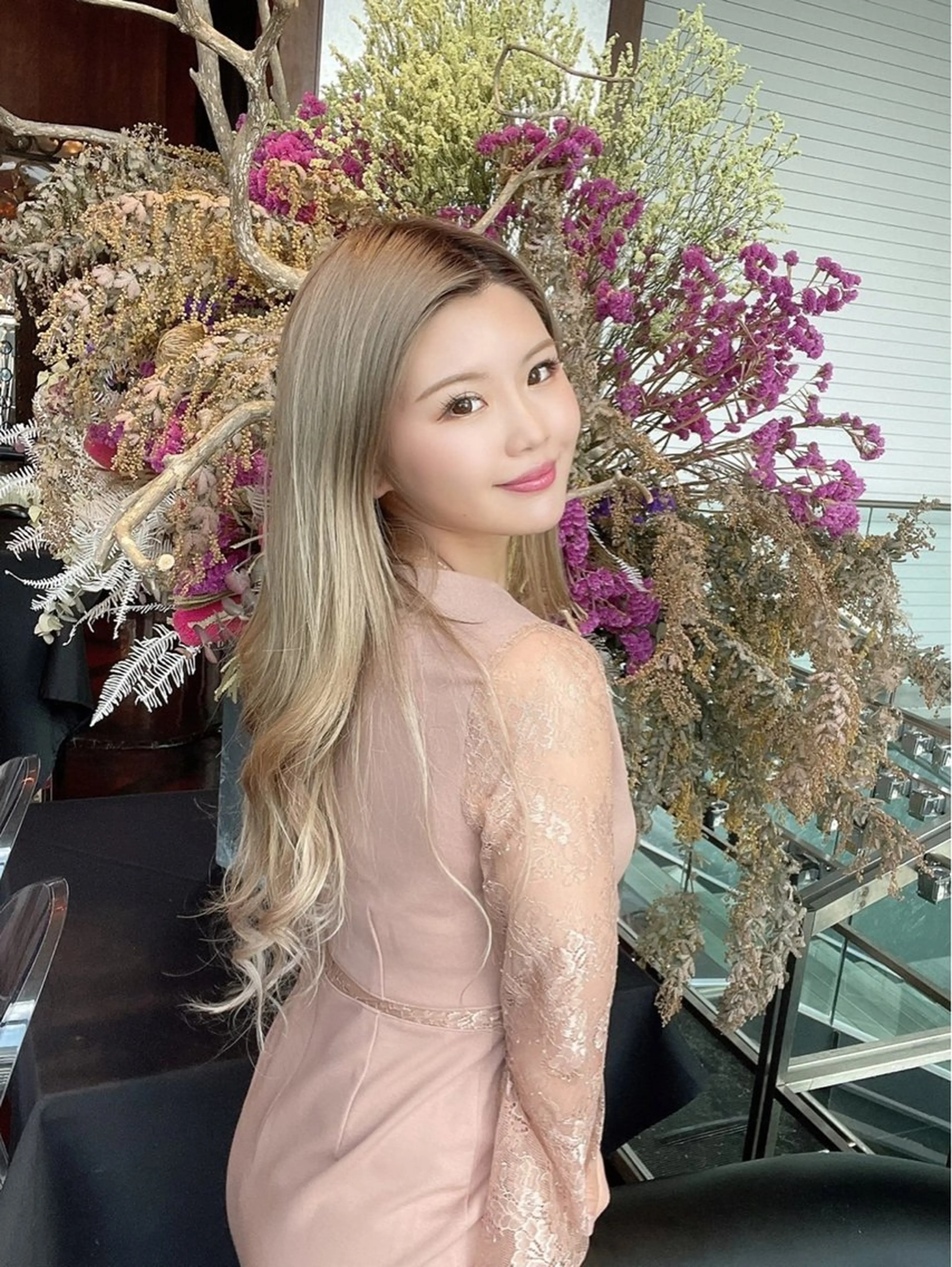 ロング ✨最安値✨エクステ カラー🌼つきな🌼のヘアスタイル