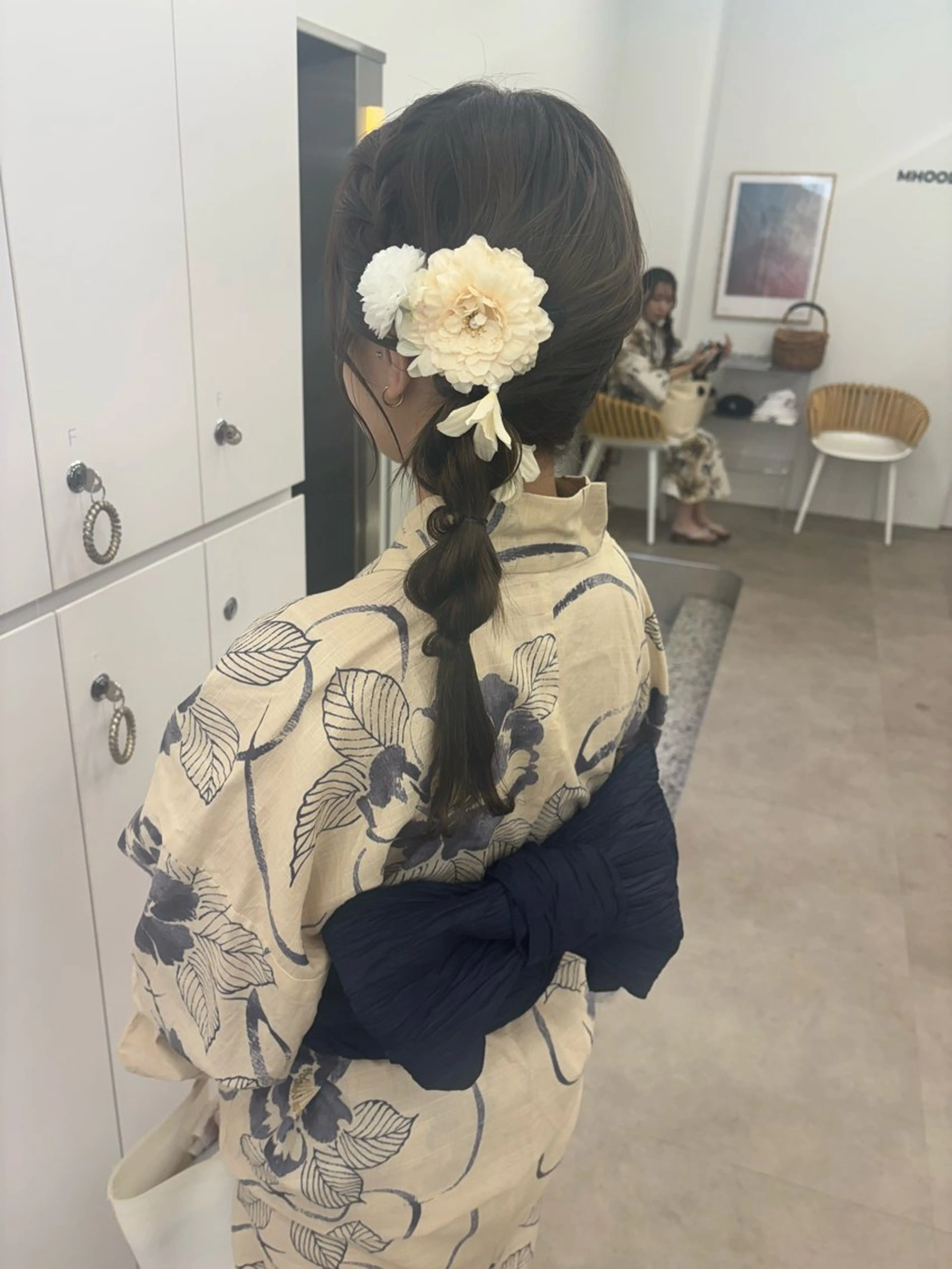 セミロング リン🔔ボブ cut ベージュカラー🤎のヘアスタイル