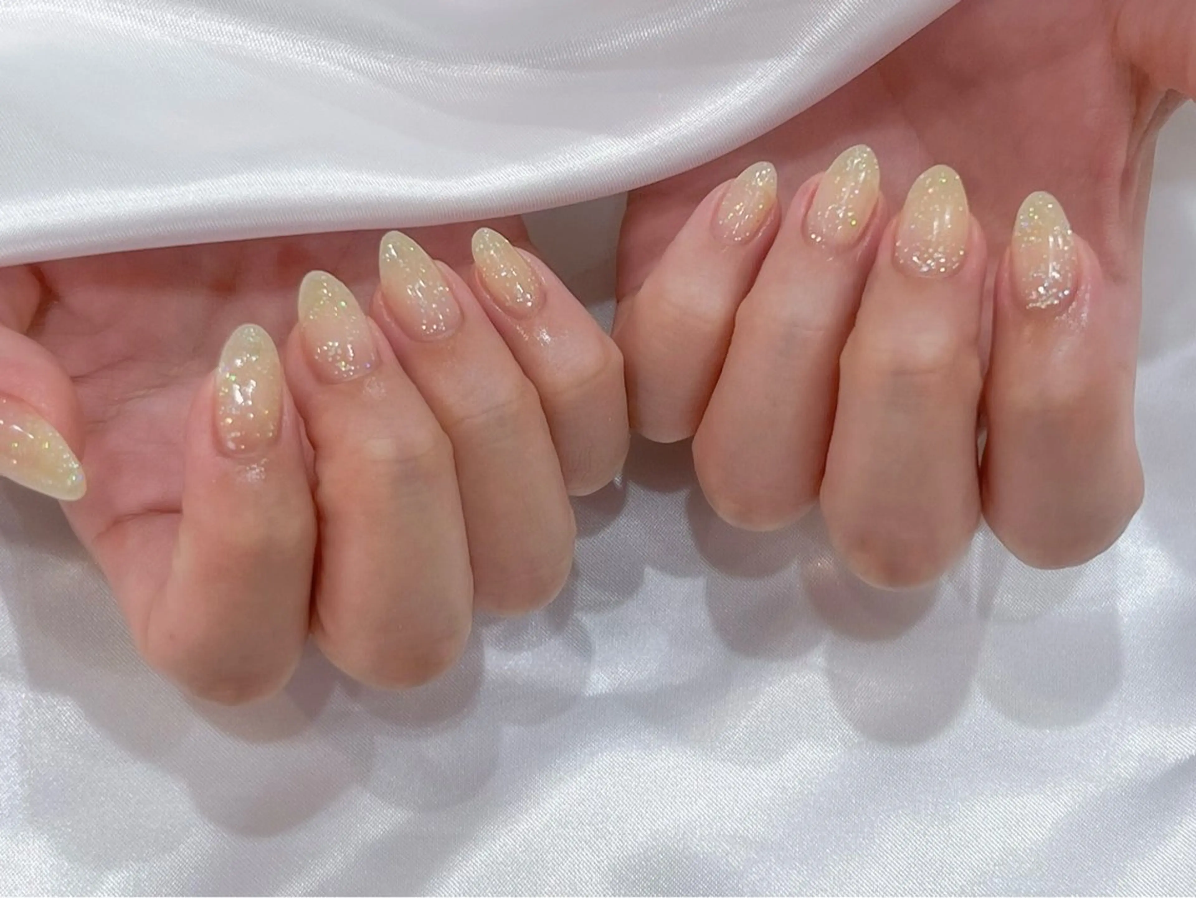 ネイル ハンドネイル LEFTNAILS フィルインニュアンスのネイルデザイン