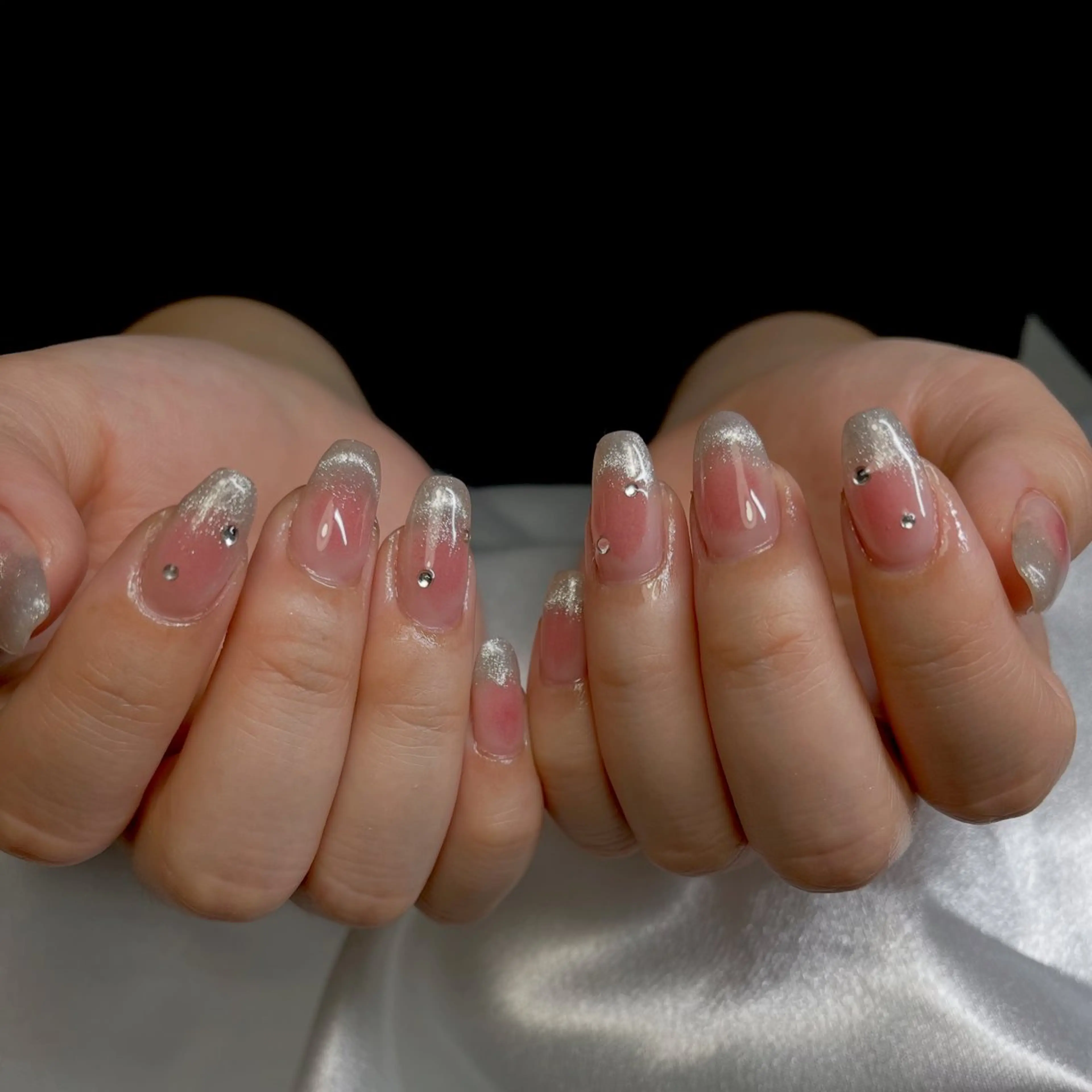 ロング ハンドネイル S &luluのネイルデザイン