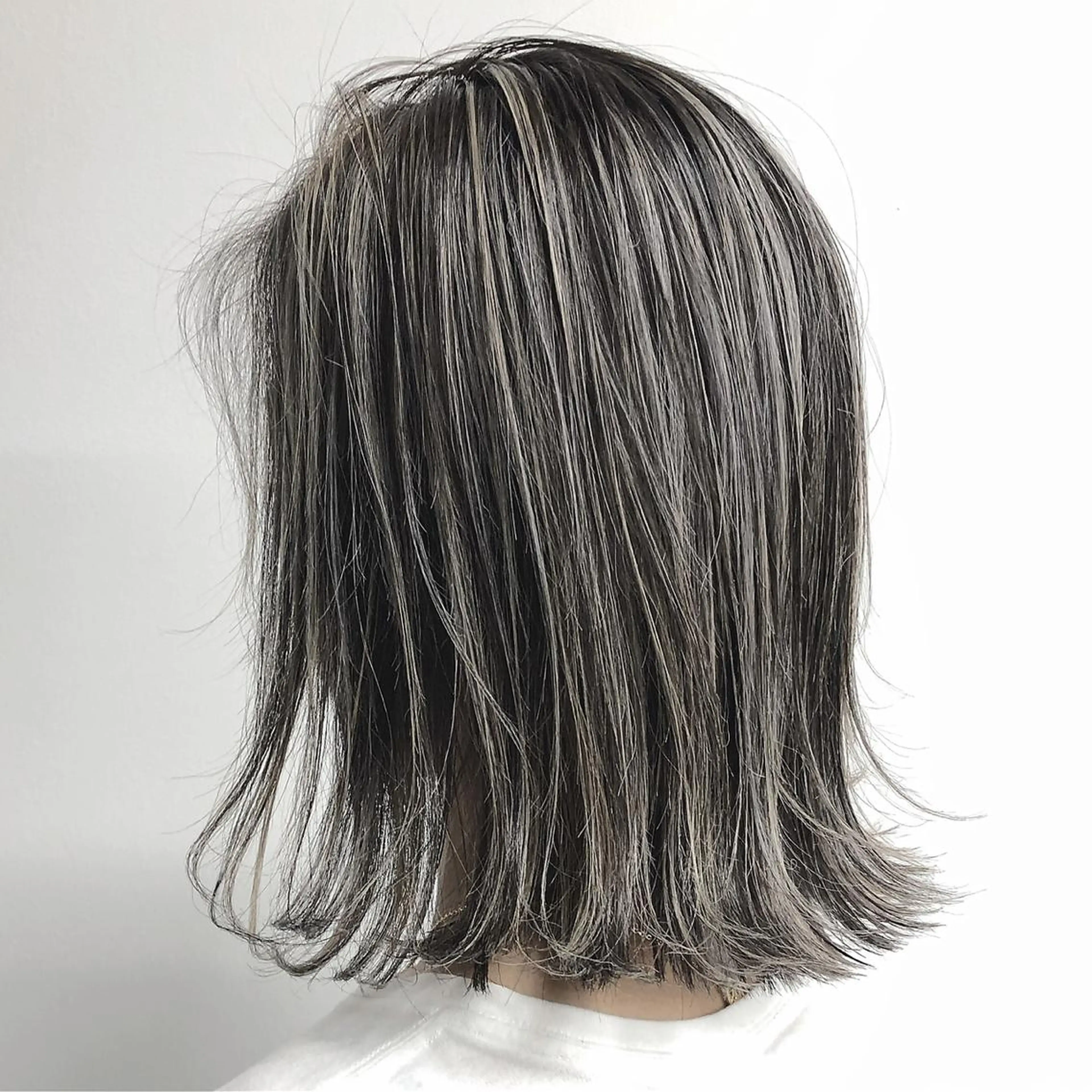 ミディアム カラー ヘアアレンジ 【公式】amble luxe池袋東口🩷のヘアスタイル