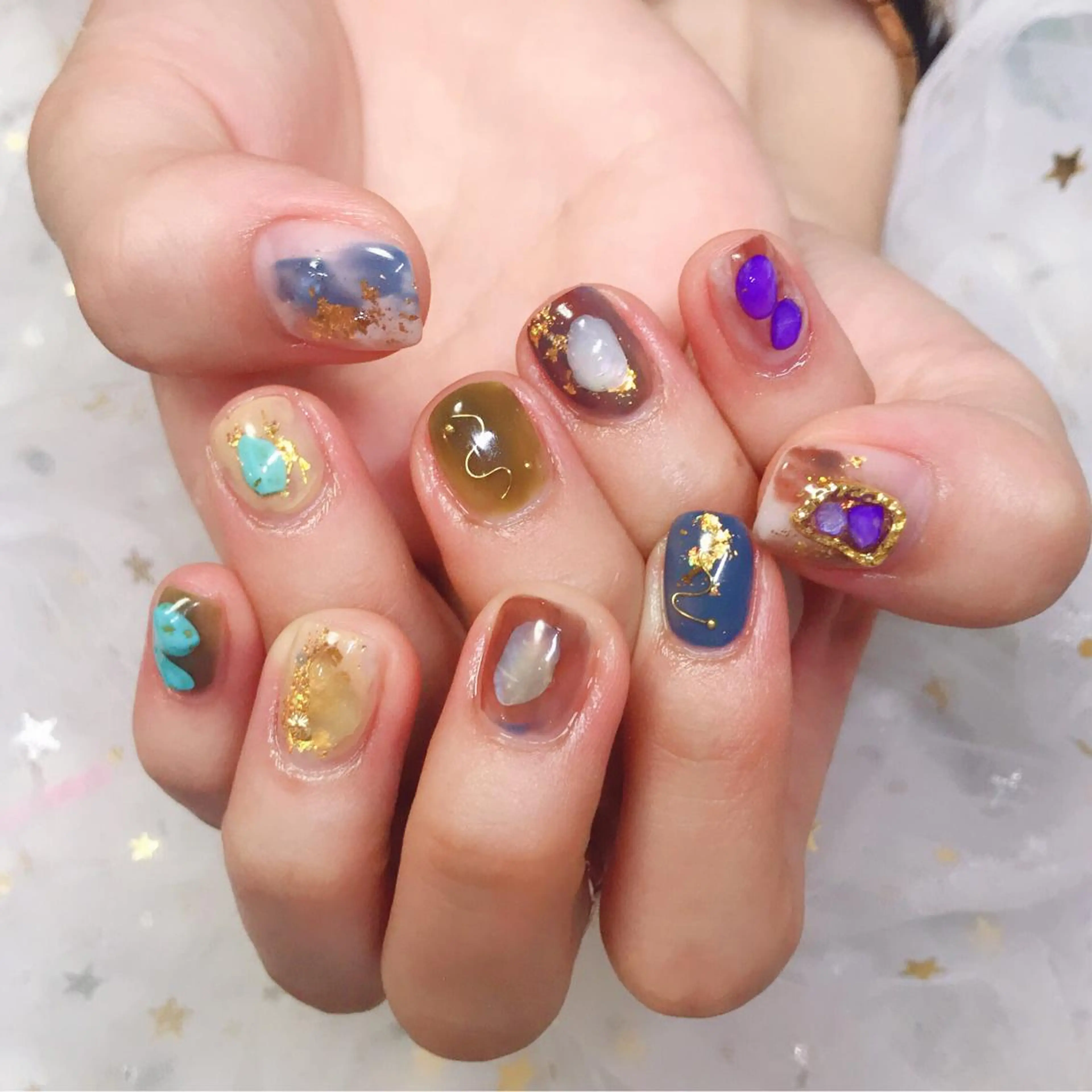 カラー ネイル Q Free nailsのネイルデザイン