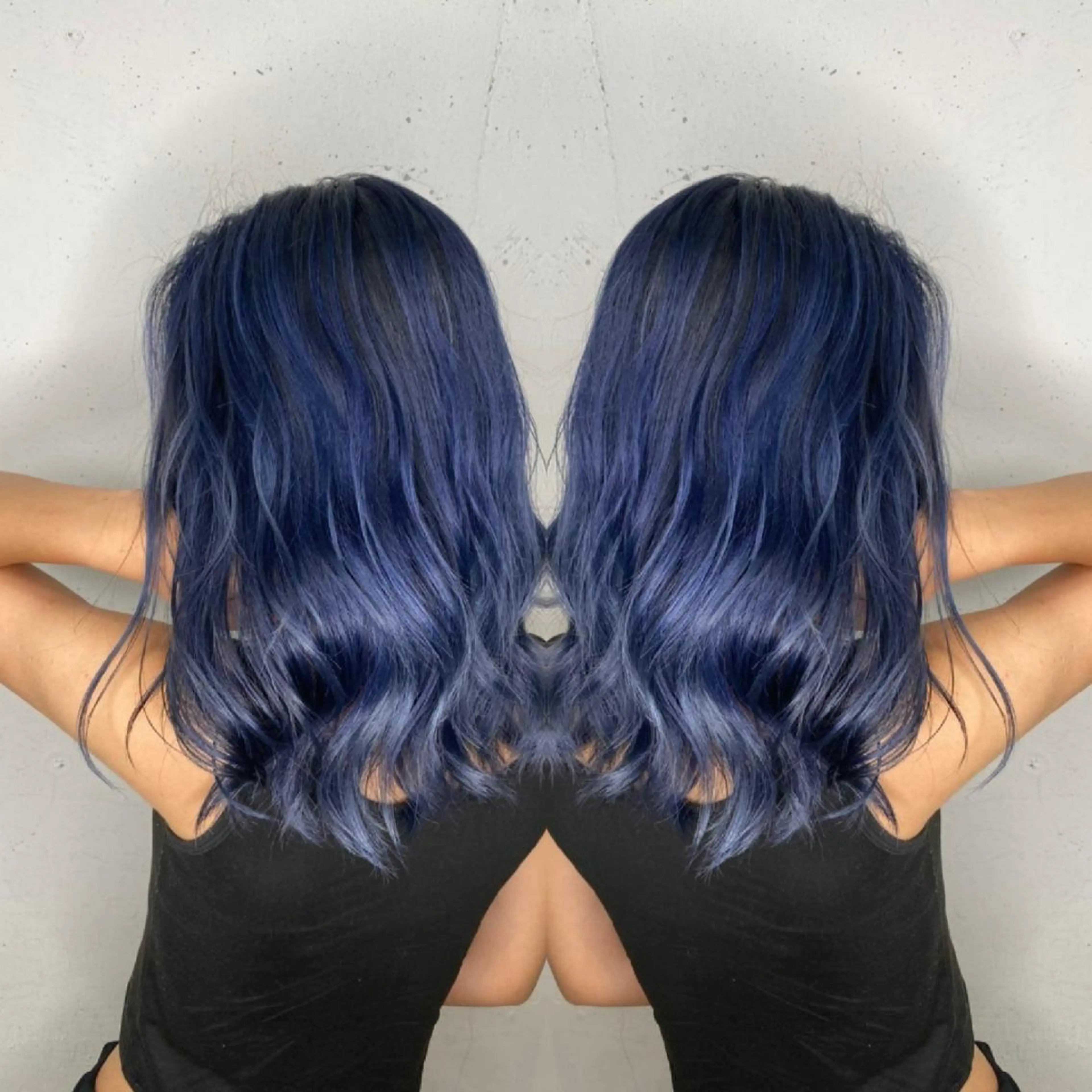 セミロング カラー バレイヤージュ ブルーカラー レイヤーカット E Komo hair所属・Wow❕E Komo hair 永井一輝のヘアスタイル