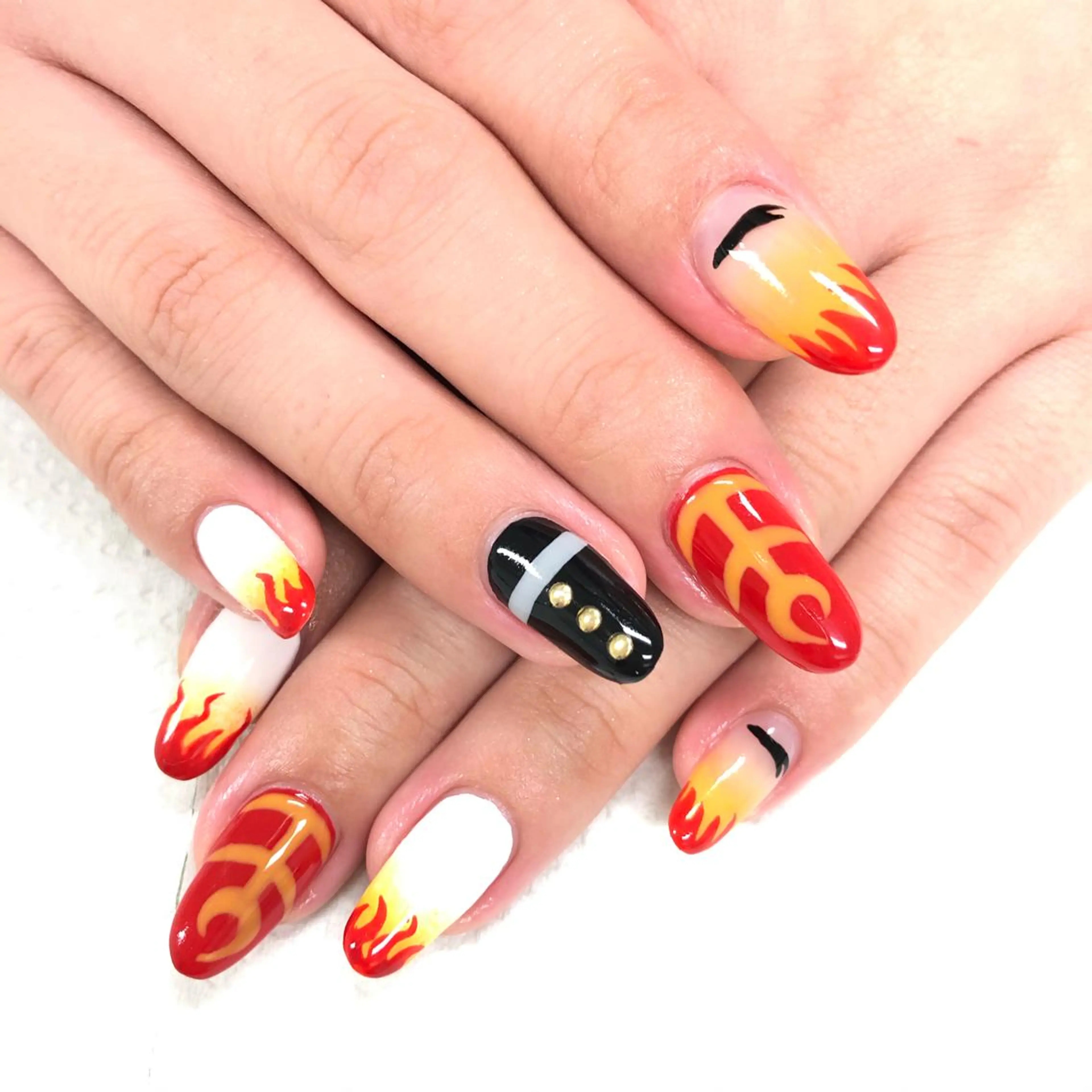 ネイル ユリシスネイル 担当近藤のネイルデザイン