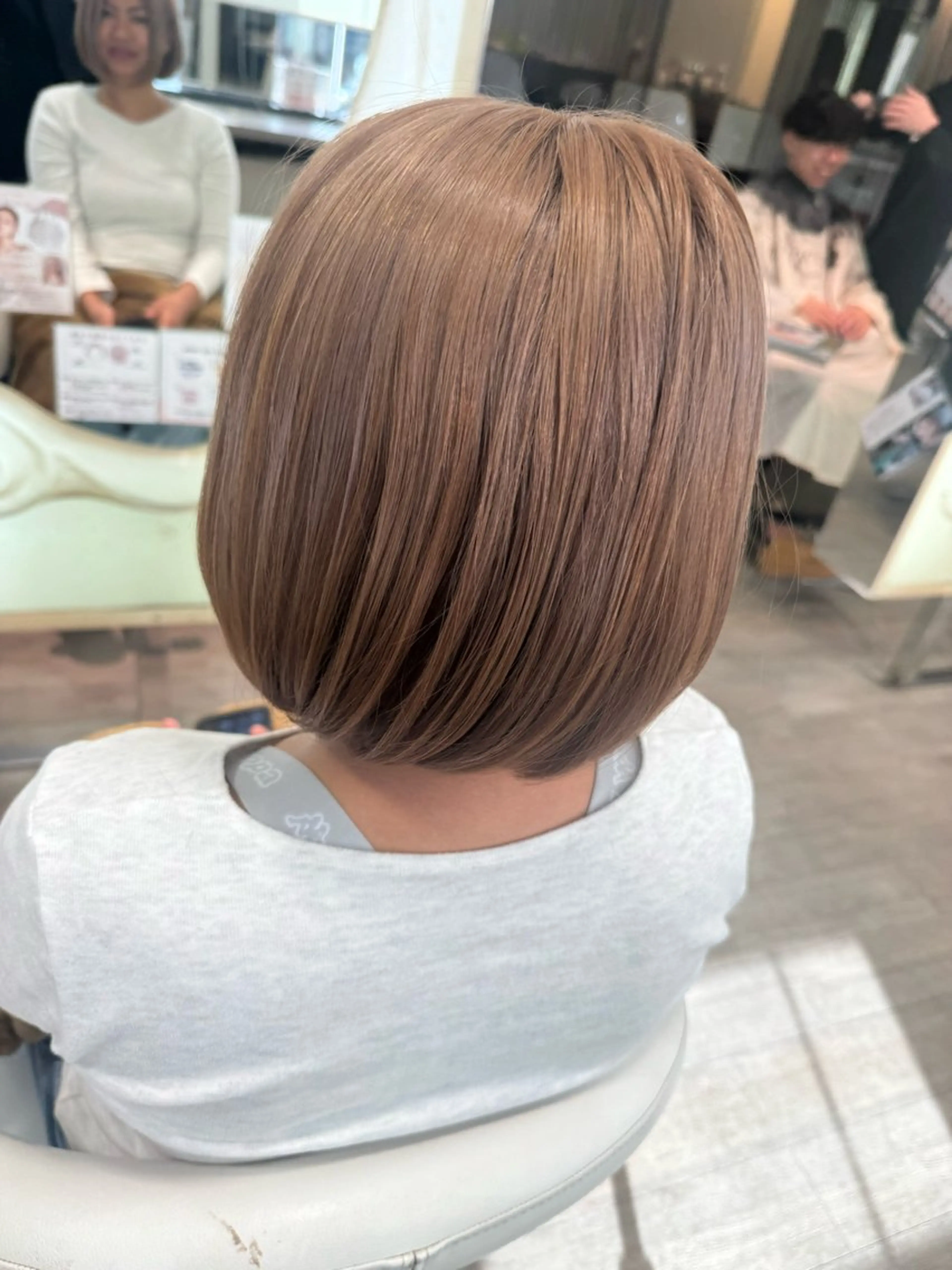 ミディアム ブリーチ/髪質改善 NYNY大久保のヘアスタイル