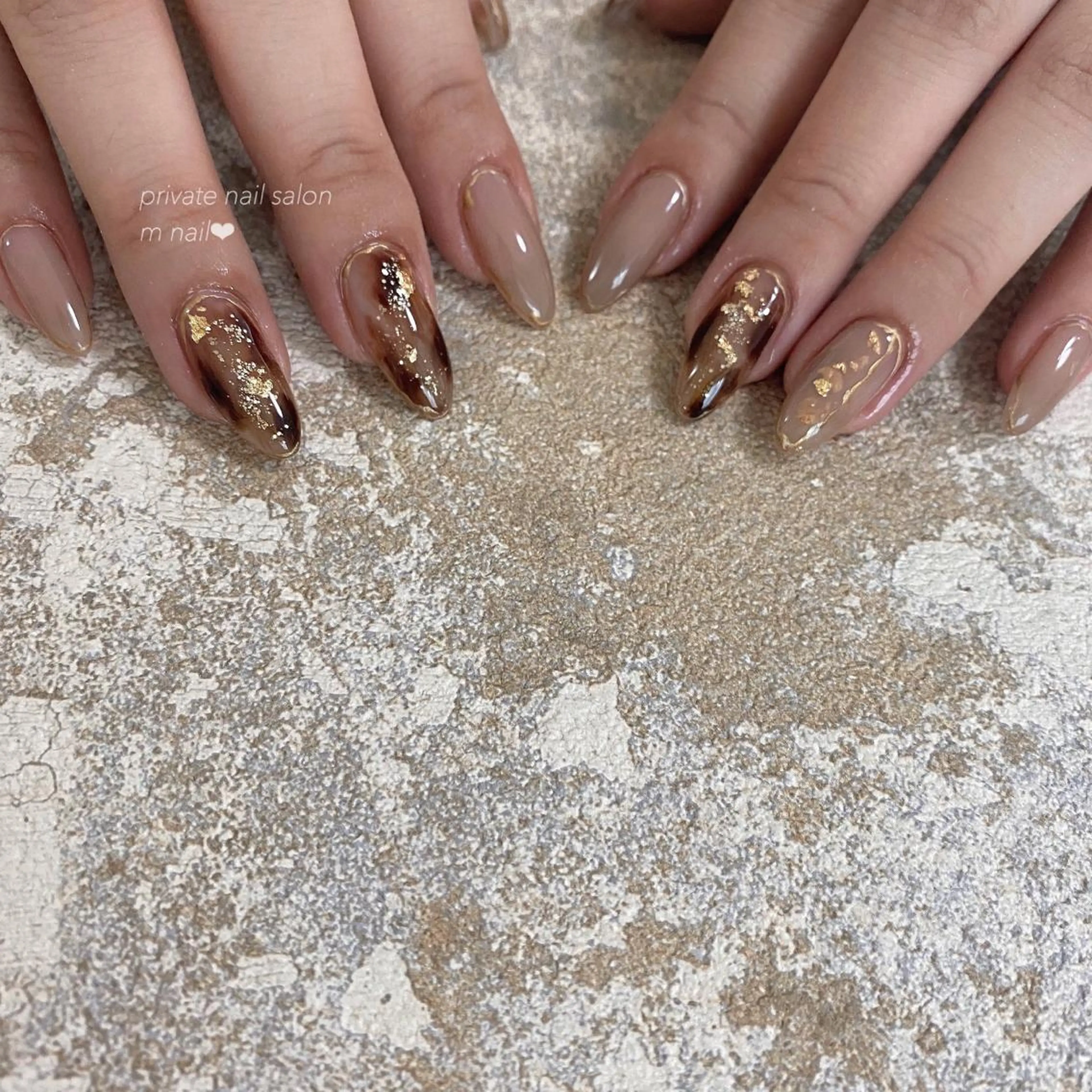 ネイル べっ甲ネイル ハンドネイル 小河原 舞のネイルデザイン