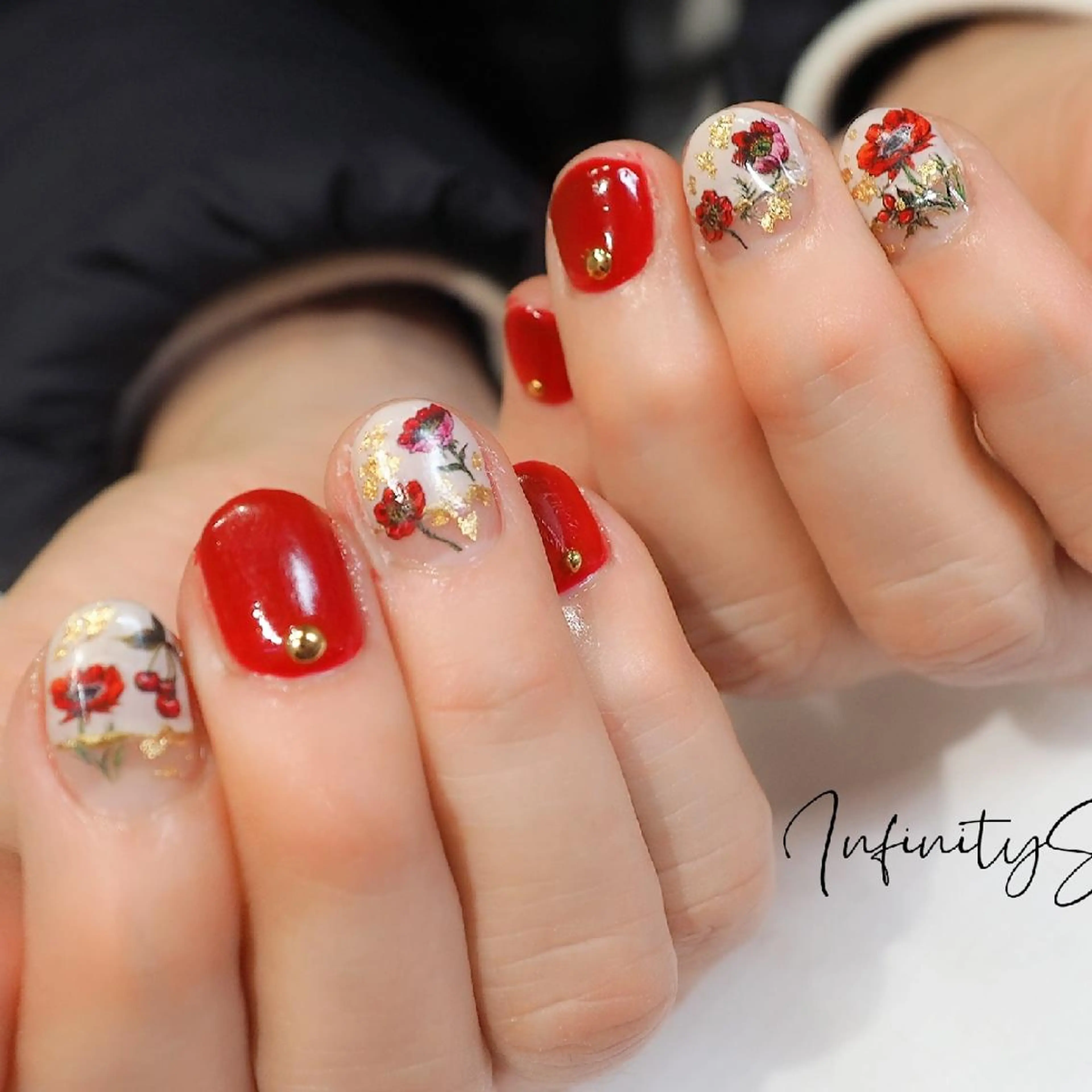 ネイル infinity skyのネイルデザイン