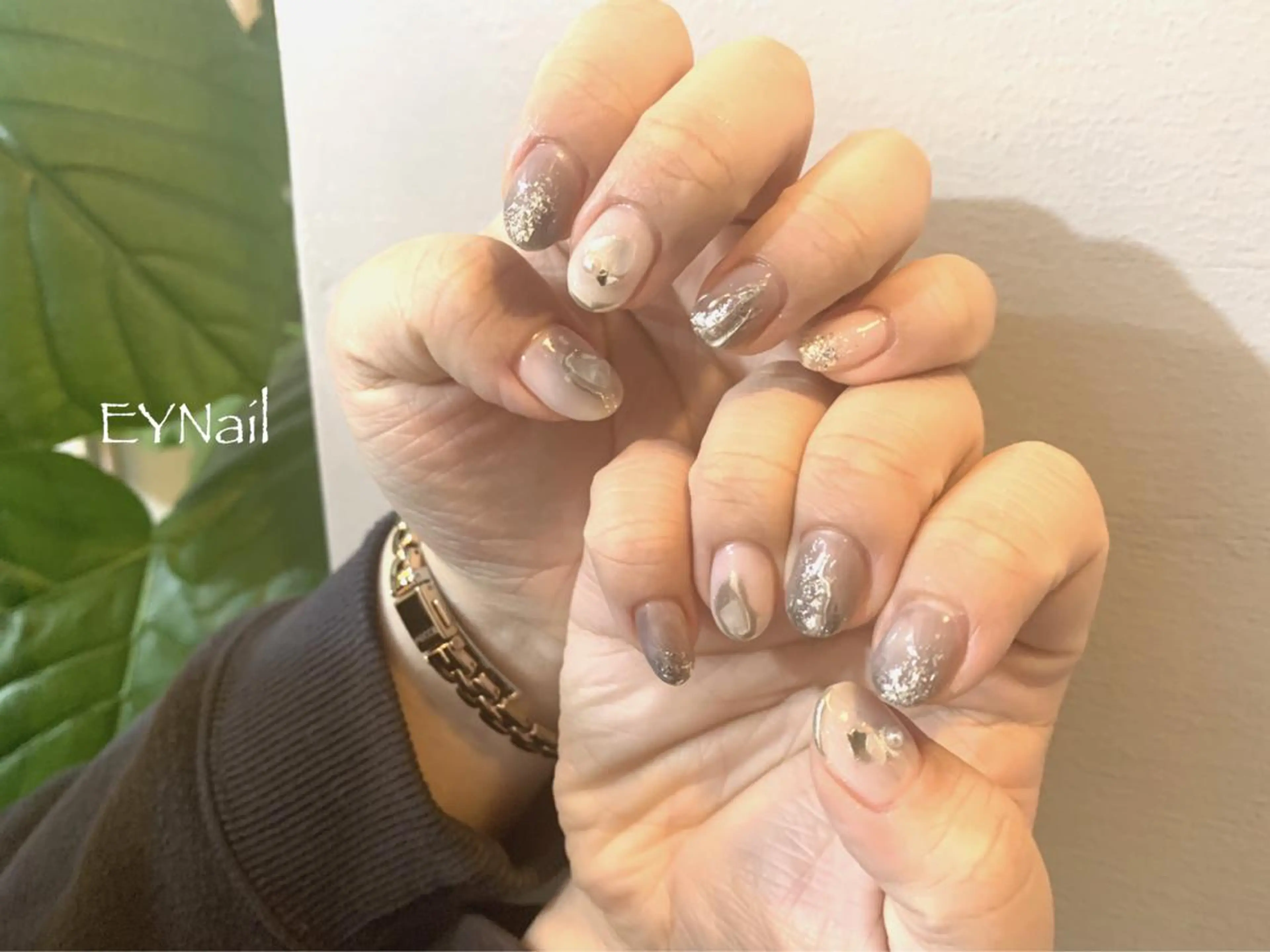 ネイル EYNail所属・EYNail Eriのネイルデザイン