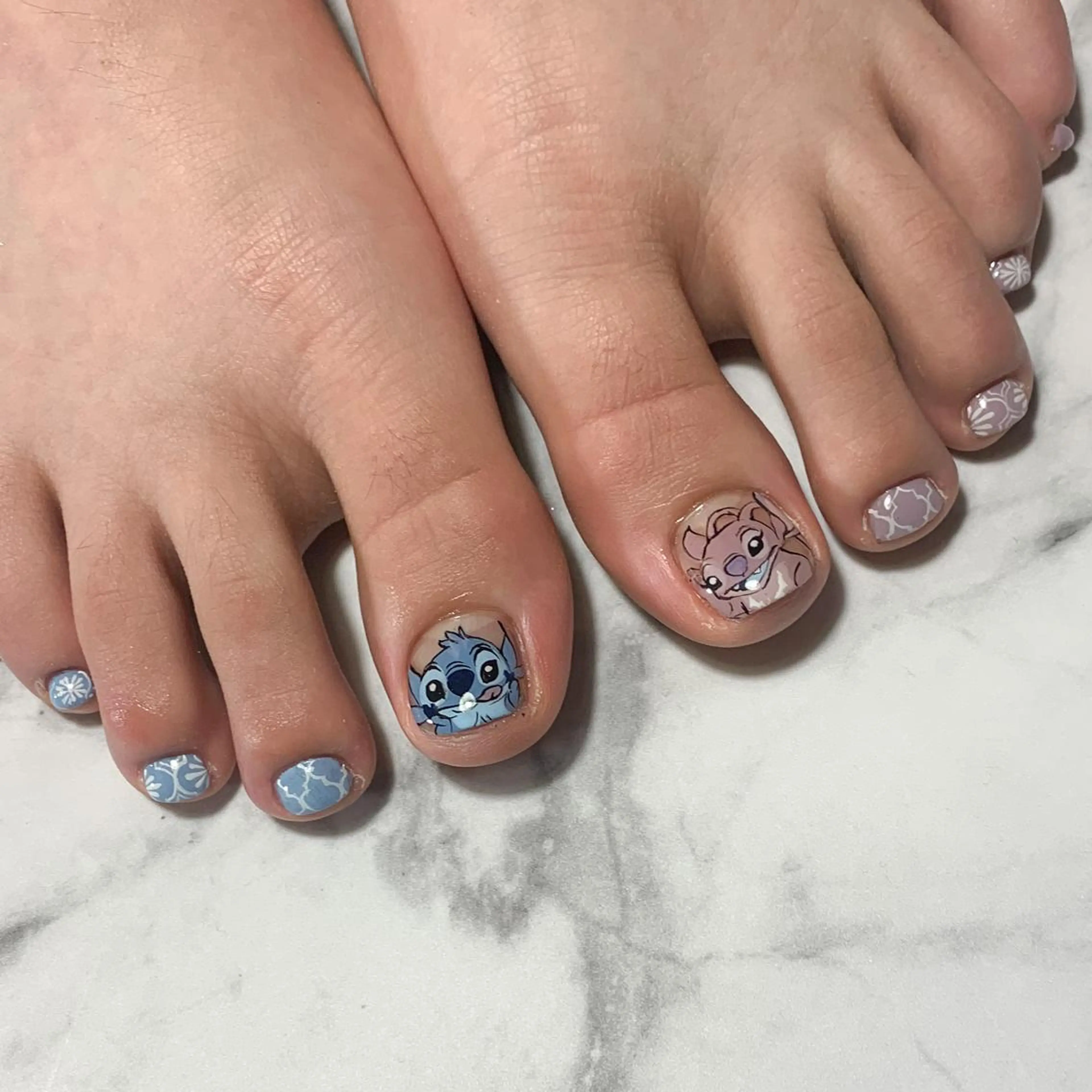 ネイル フットネイル FIORITURA aiのネイルデザイン