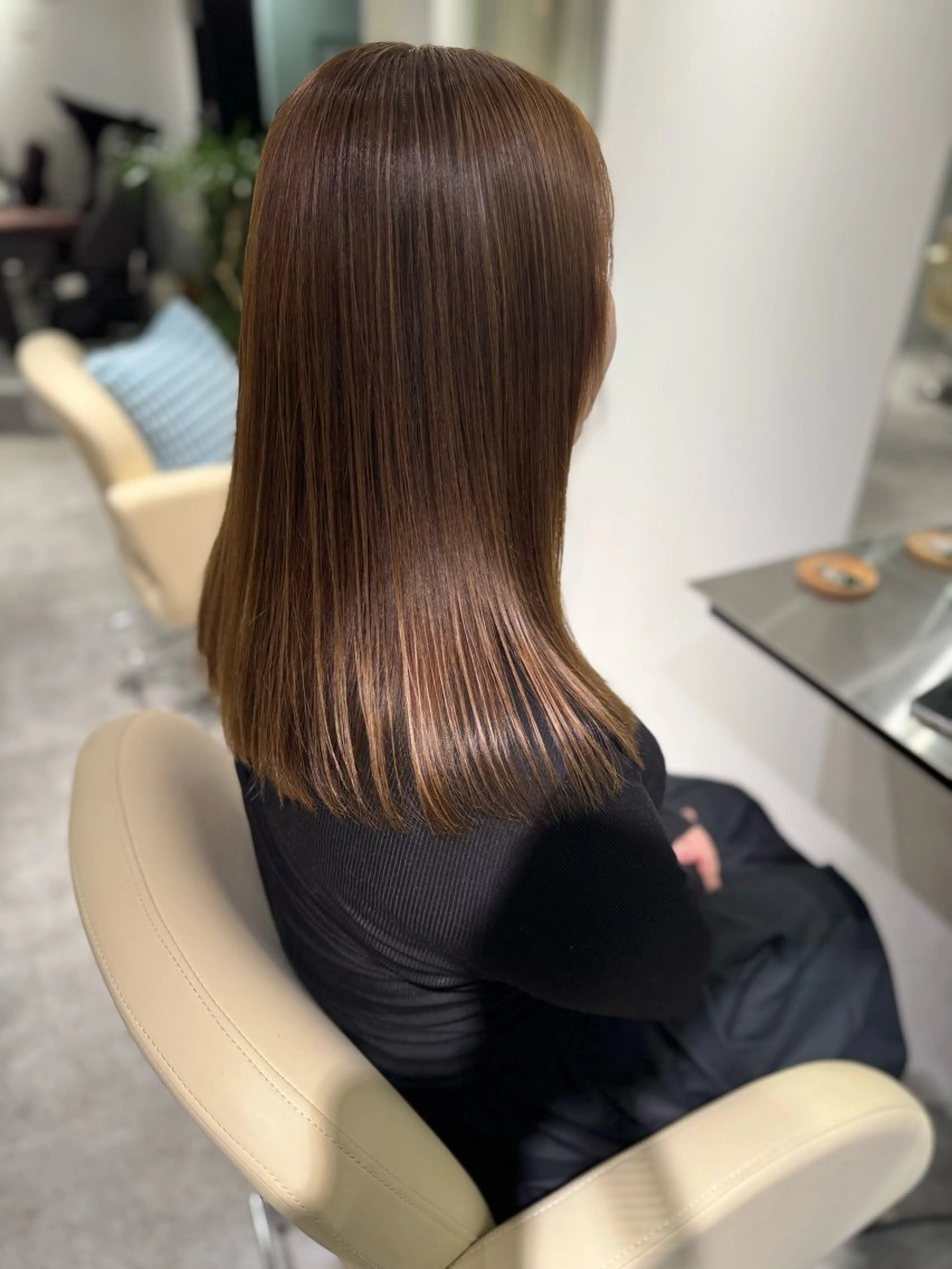 ロング カラー ハッシュカット 髪質改善 レイヤーカット カット ヘアカラー トリートメント reverie【レヴリー】所属・夜23時まで予約🉑 reverieあきらのヘアスタイル