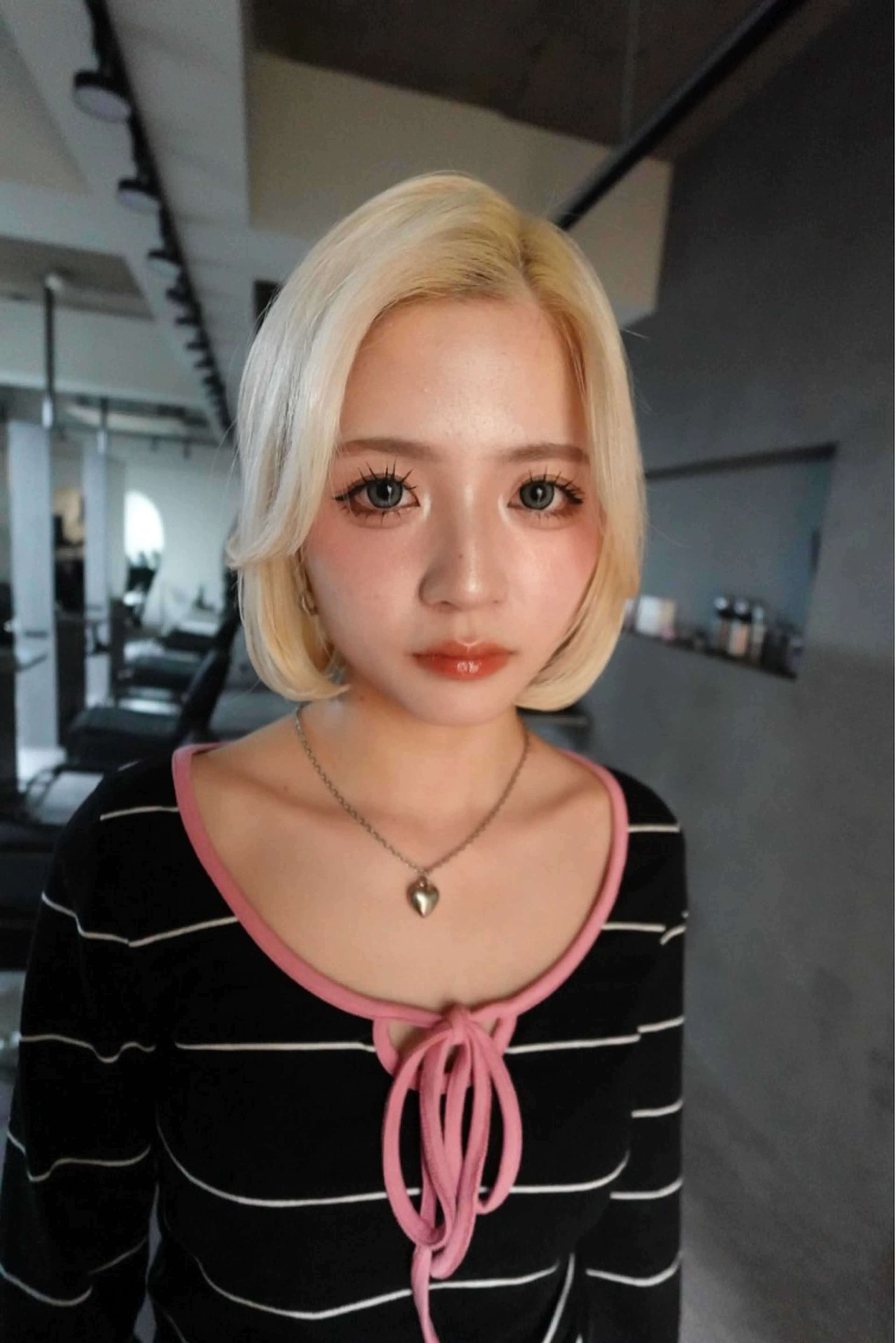 ミディアム カット ヘアカラー トリートメント ヘアセット 似合わせカットカラー ⭐️代表⭐️のヘアスタイル