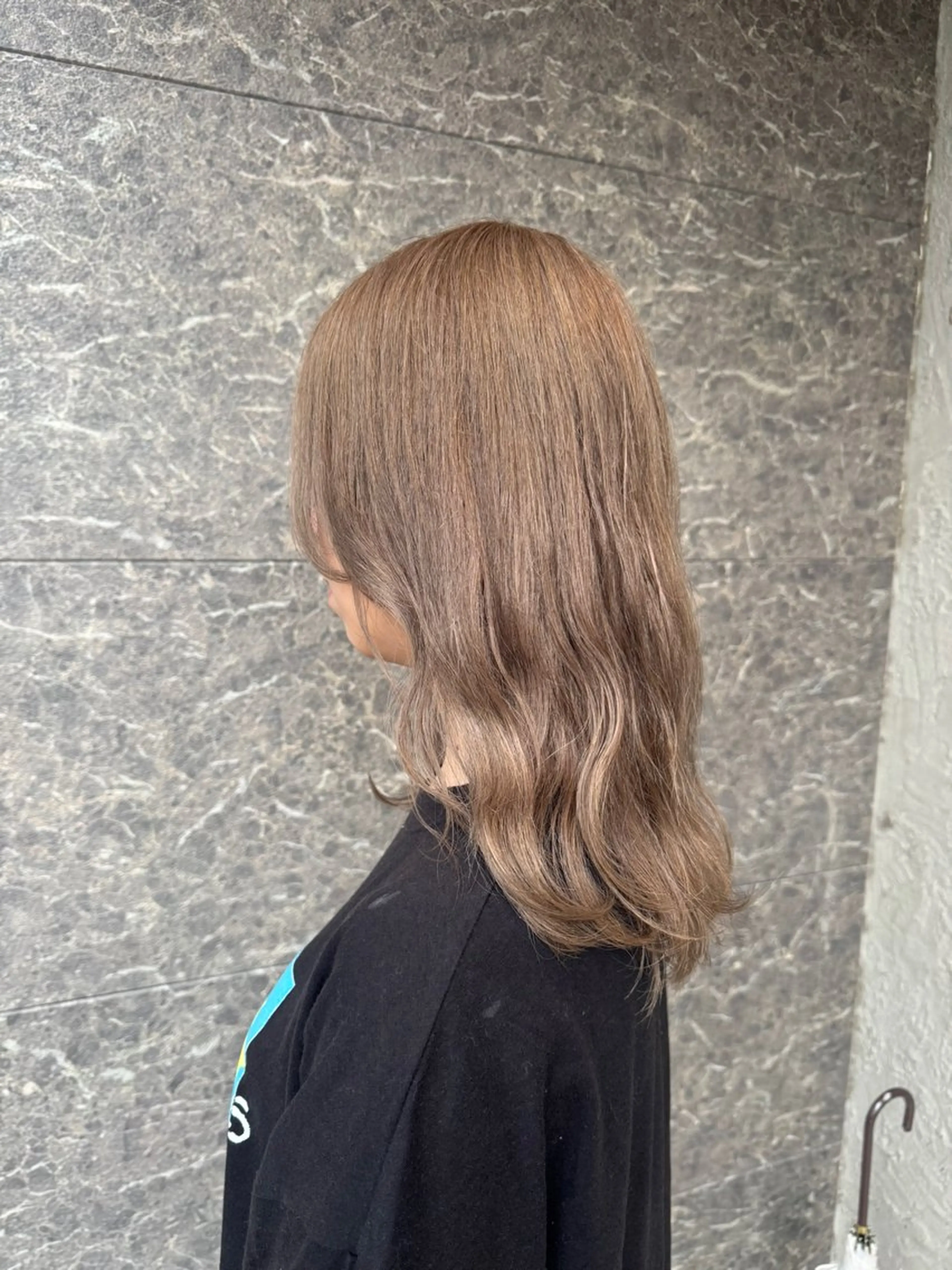 セミロング カラー りん/ハイトーン💖 🌈髪質改善✨️浜松のヘアスタイル