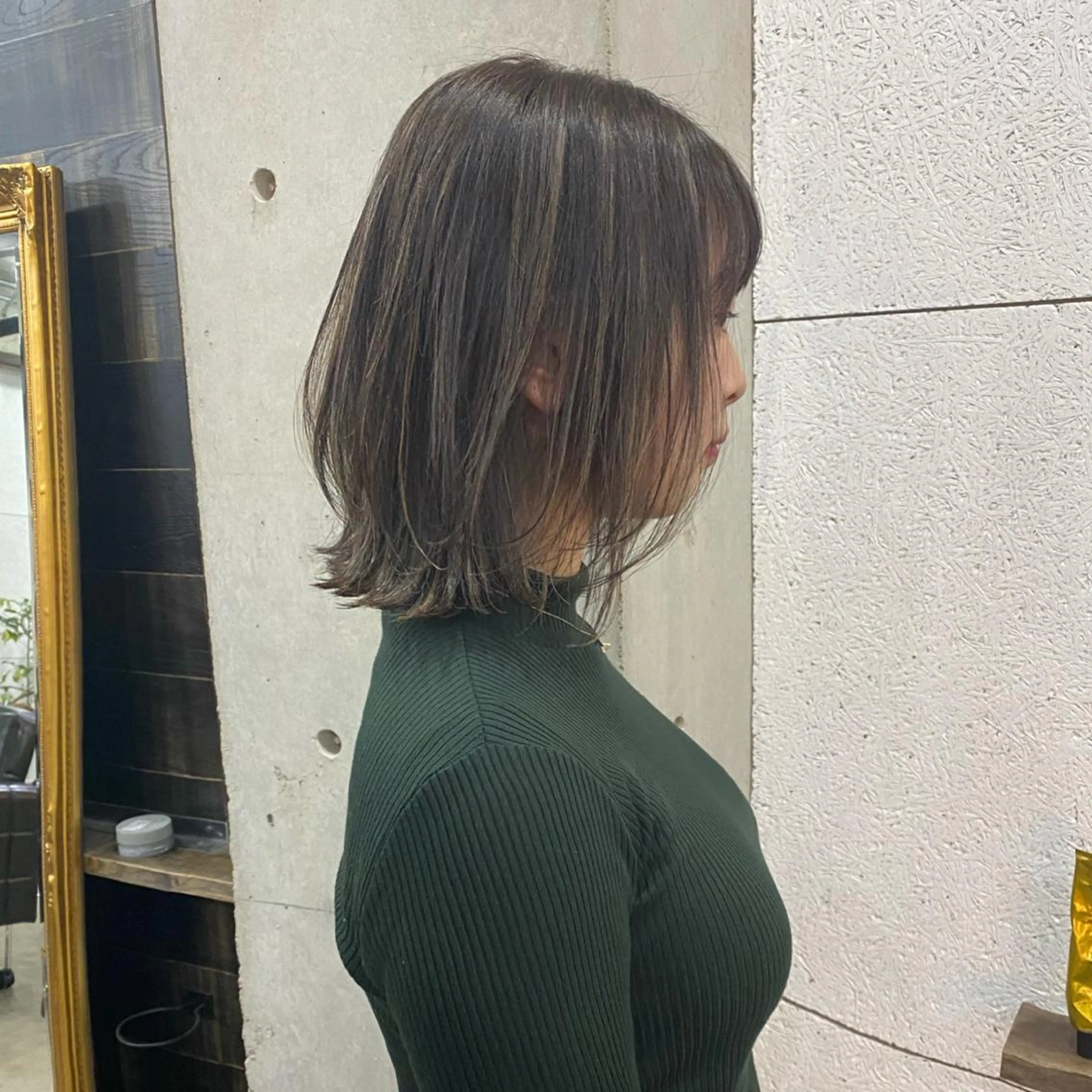 ショート カラー ネイル マツエク・マツパ ボブレイヤー ハイライトカラー ボブ ハイライト レイヤーカット カット ヘアカラー トリートメント 中山 天地のヘアスタイル