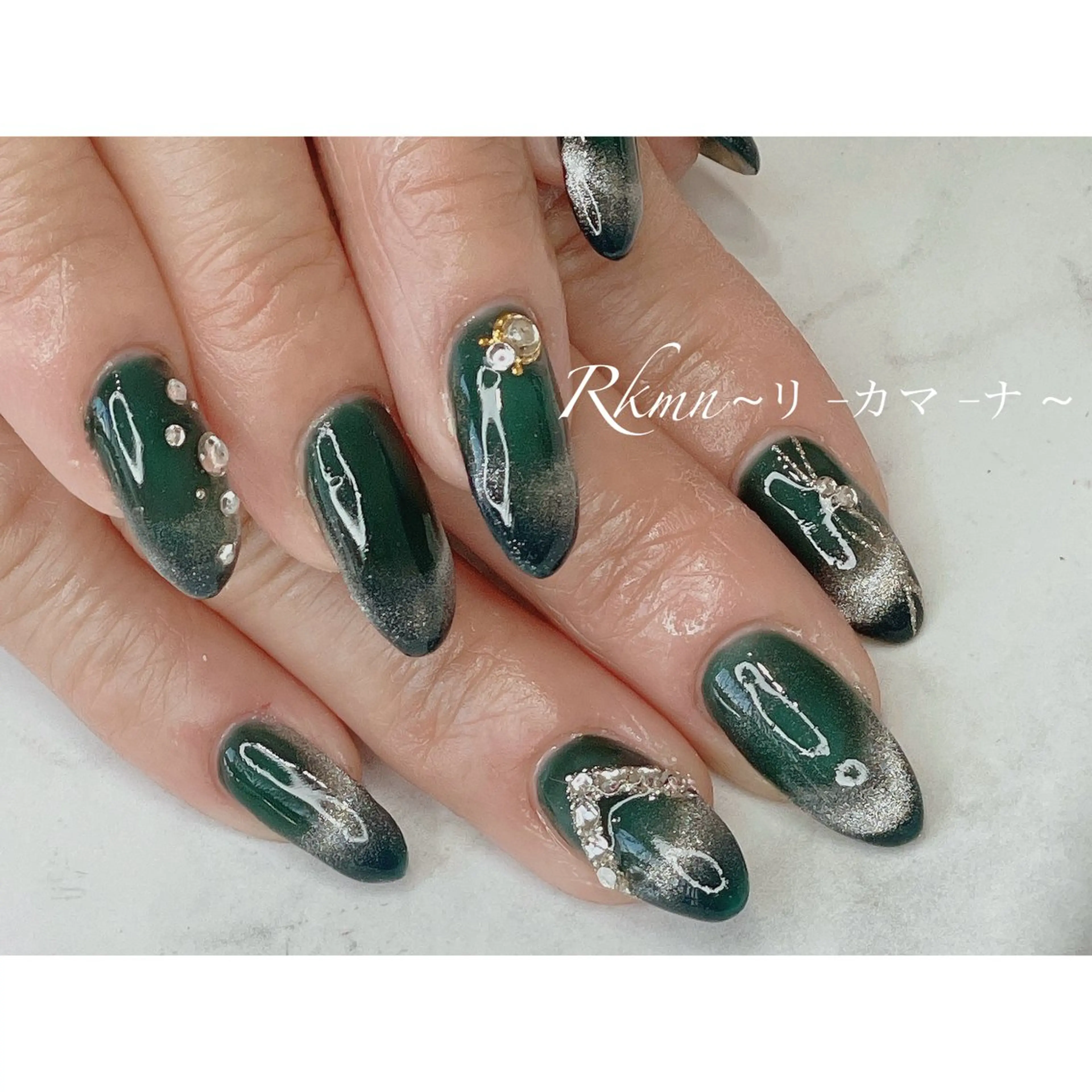 ネイル アートネイル フレンチネイル グリーン マグネットネイル 春ネイル ハンドネイル フットネイル ハンドケア Rkmn ~リ-カマ-ナ~のネイルデザイン