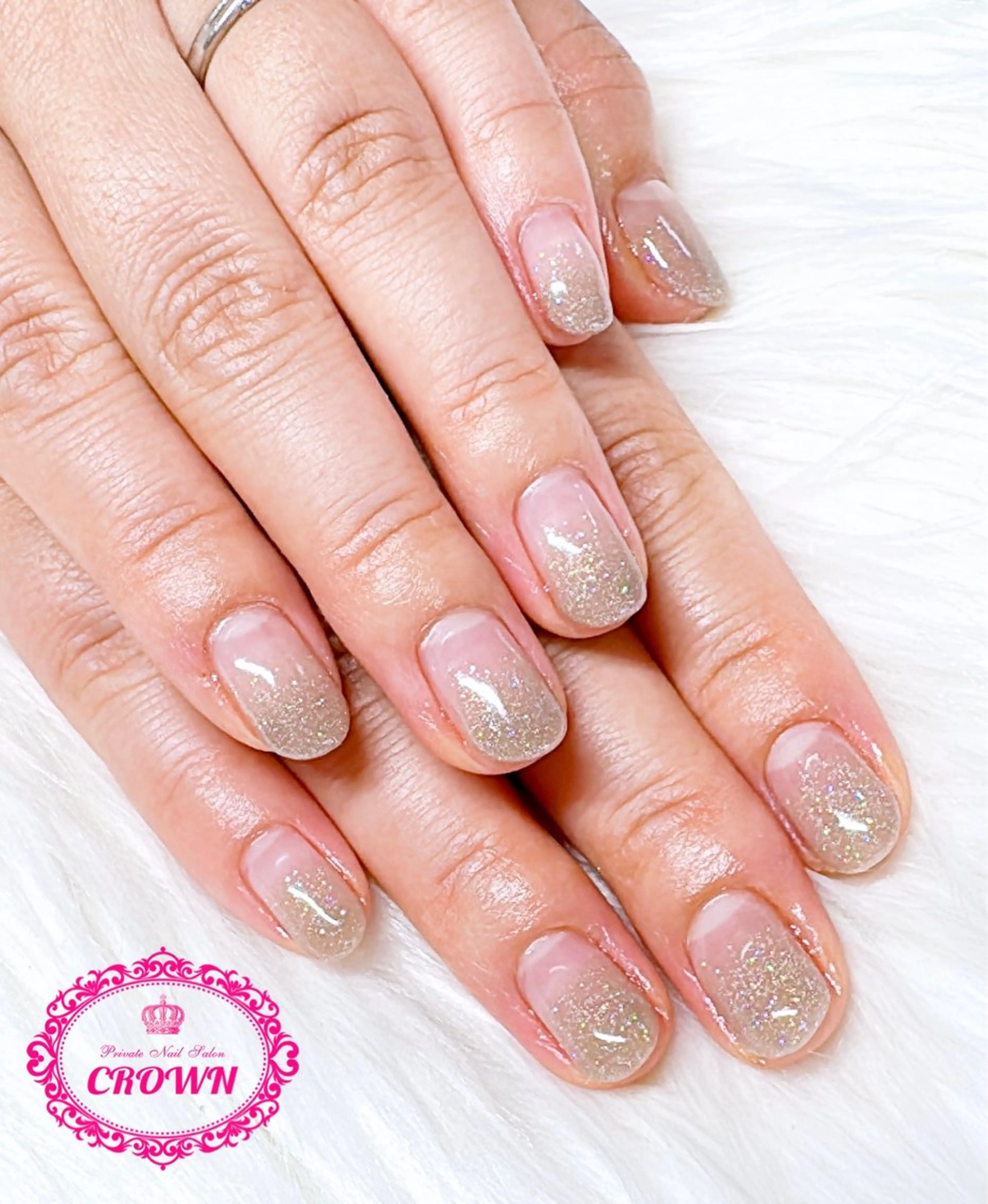 ネイル CROWN プライベートサロンのネイルデザイン