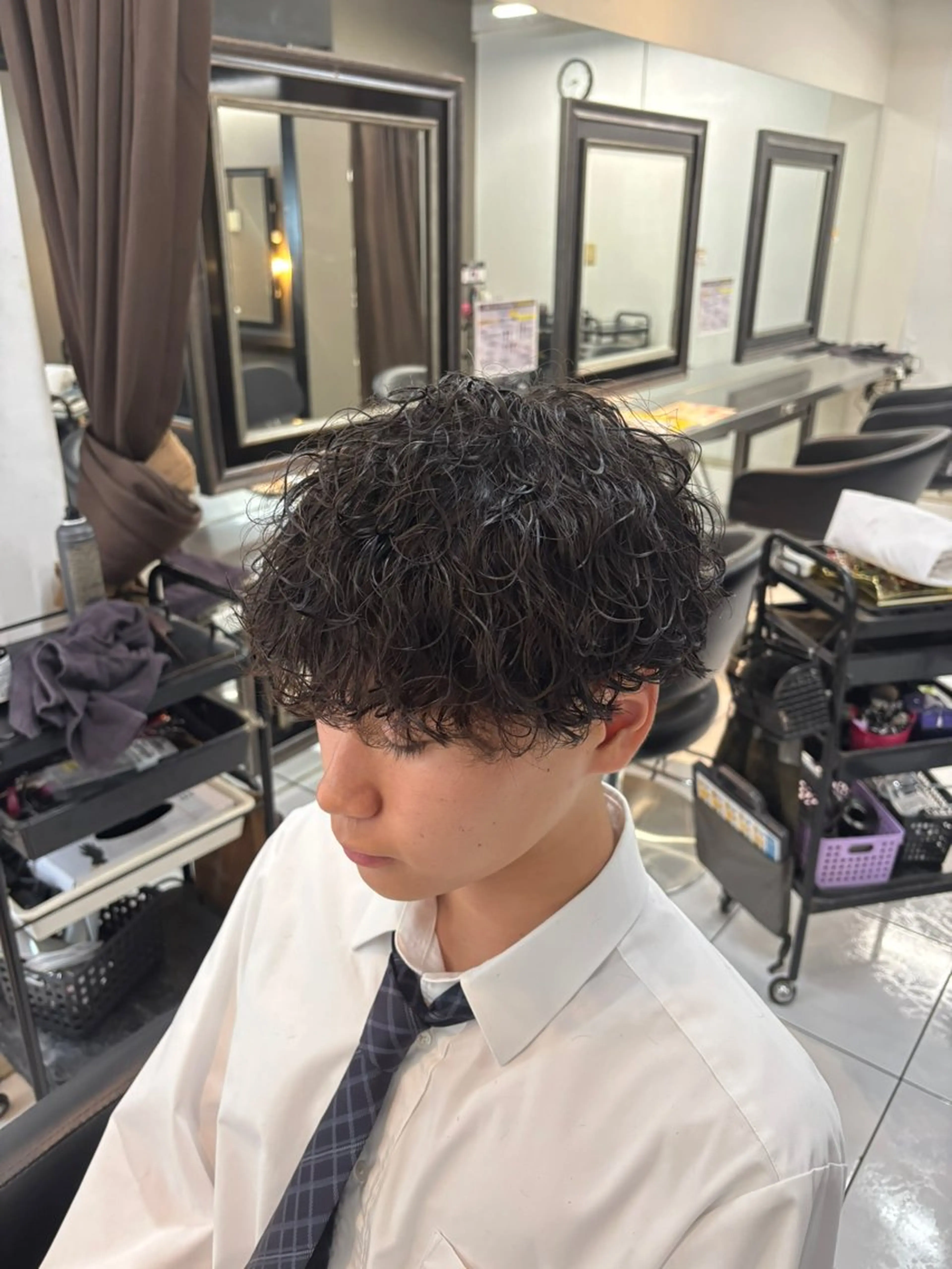 メンズ メンズパーマ 波巻きパーマ カット パーマ 加川 隼人のヘアスタイル