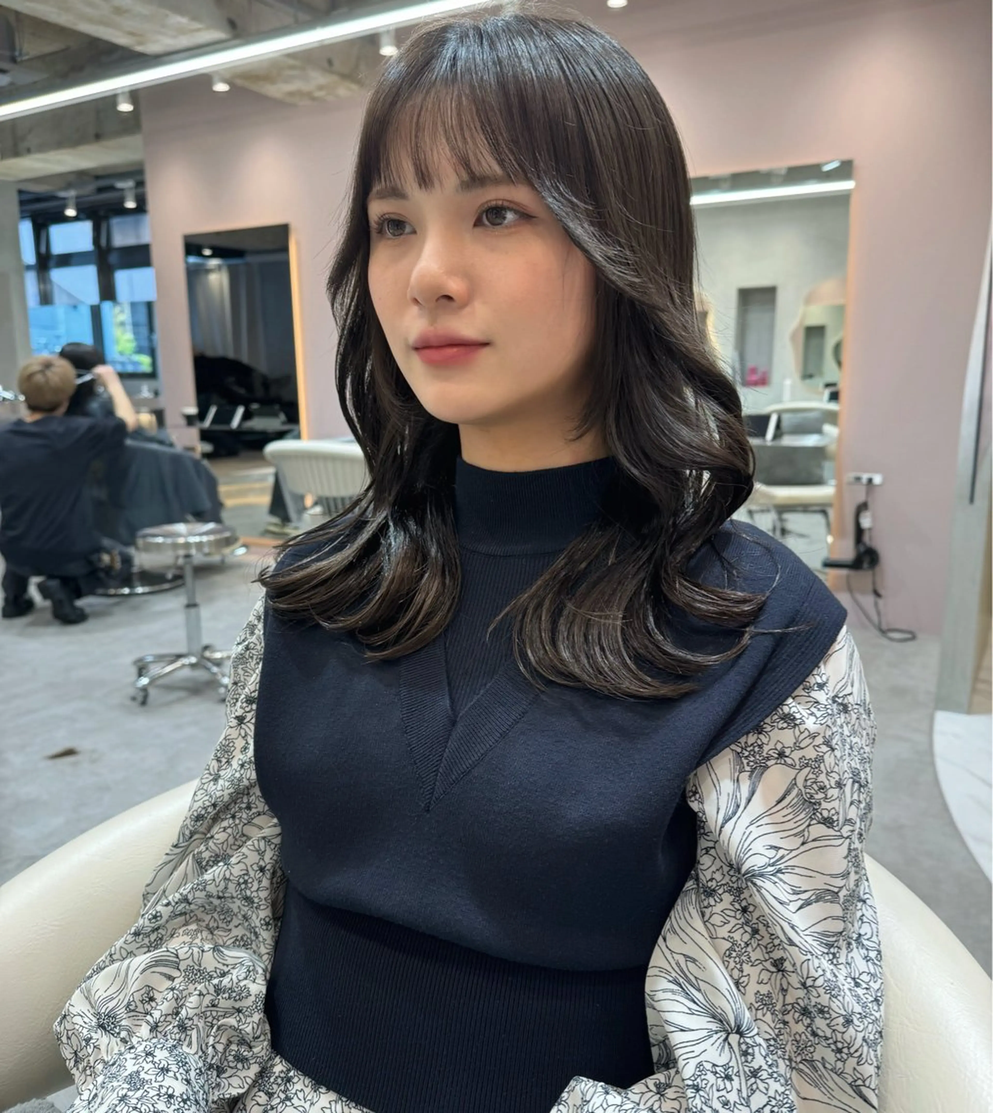 セミロング カラー ヘアアレンジ 🔶似合わせセンター パート/ヤス🔶のヘアスタイル