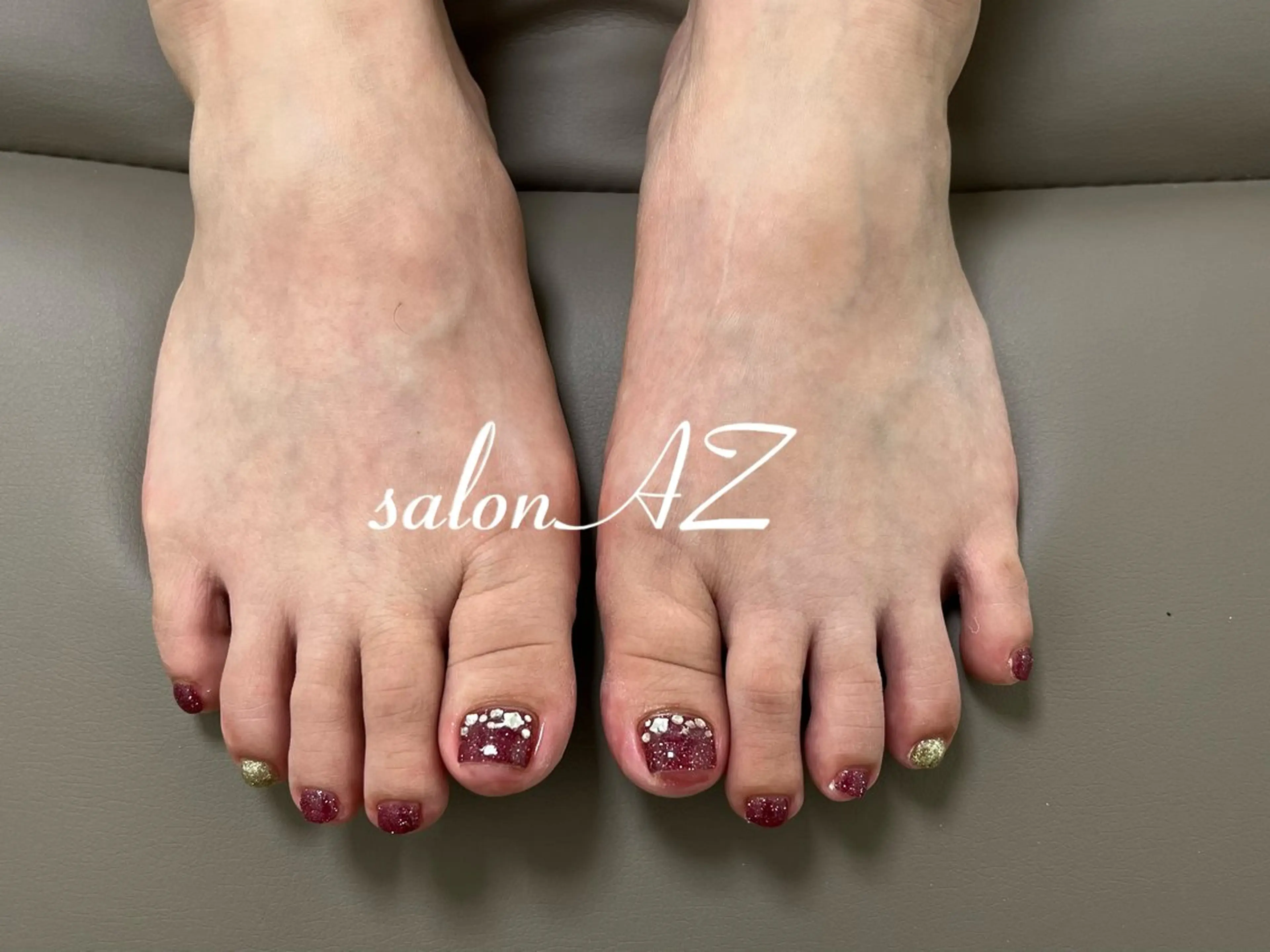ネイル アートネイル 長さ出し フットネイル フレンチネイル ジェルネイル フットネイル salon AZのネイルデザイン
