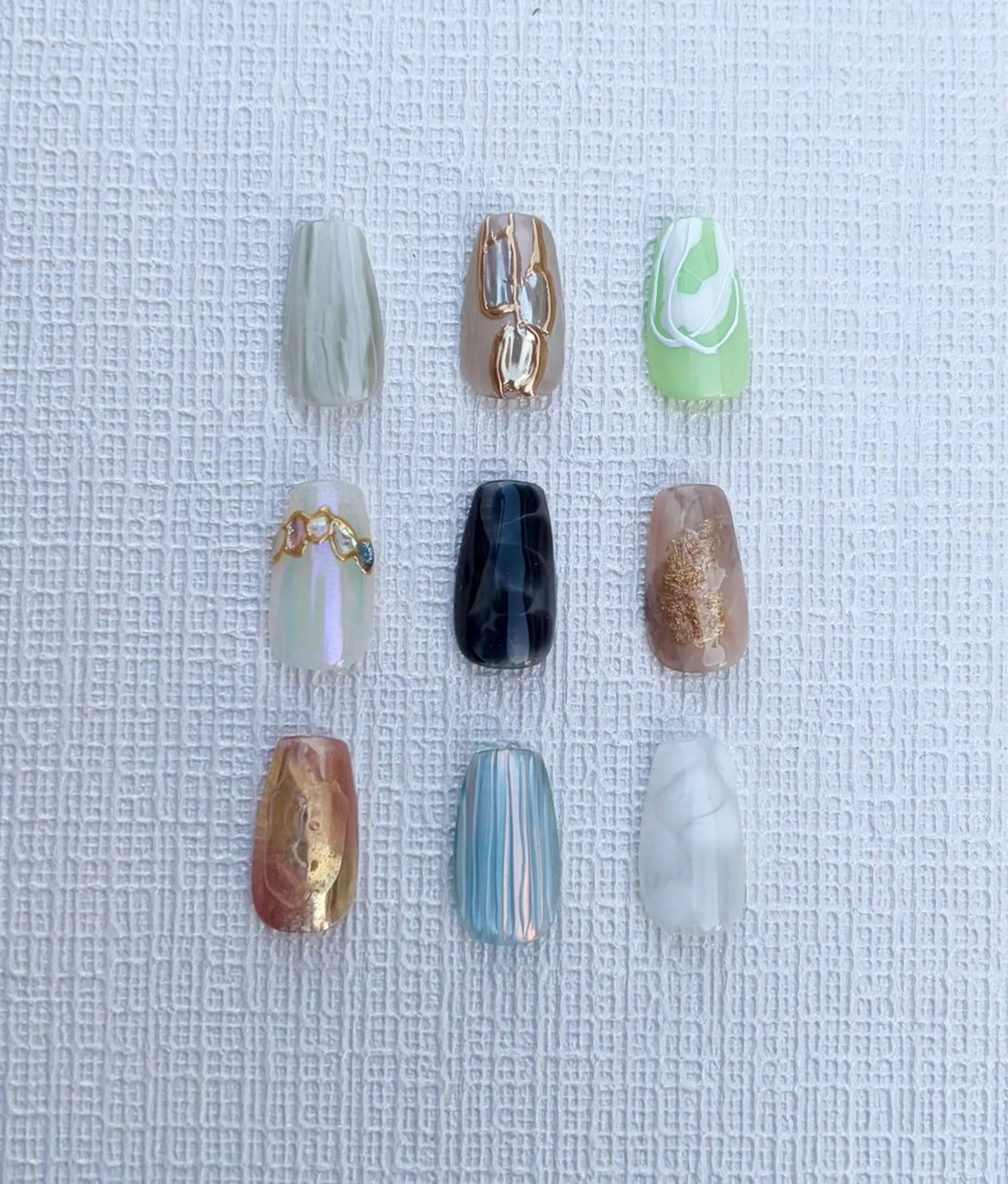 ネイル アートネイル ニュアンスネイル Ouna NAIL haruのネイルデザイン