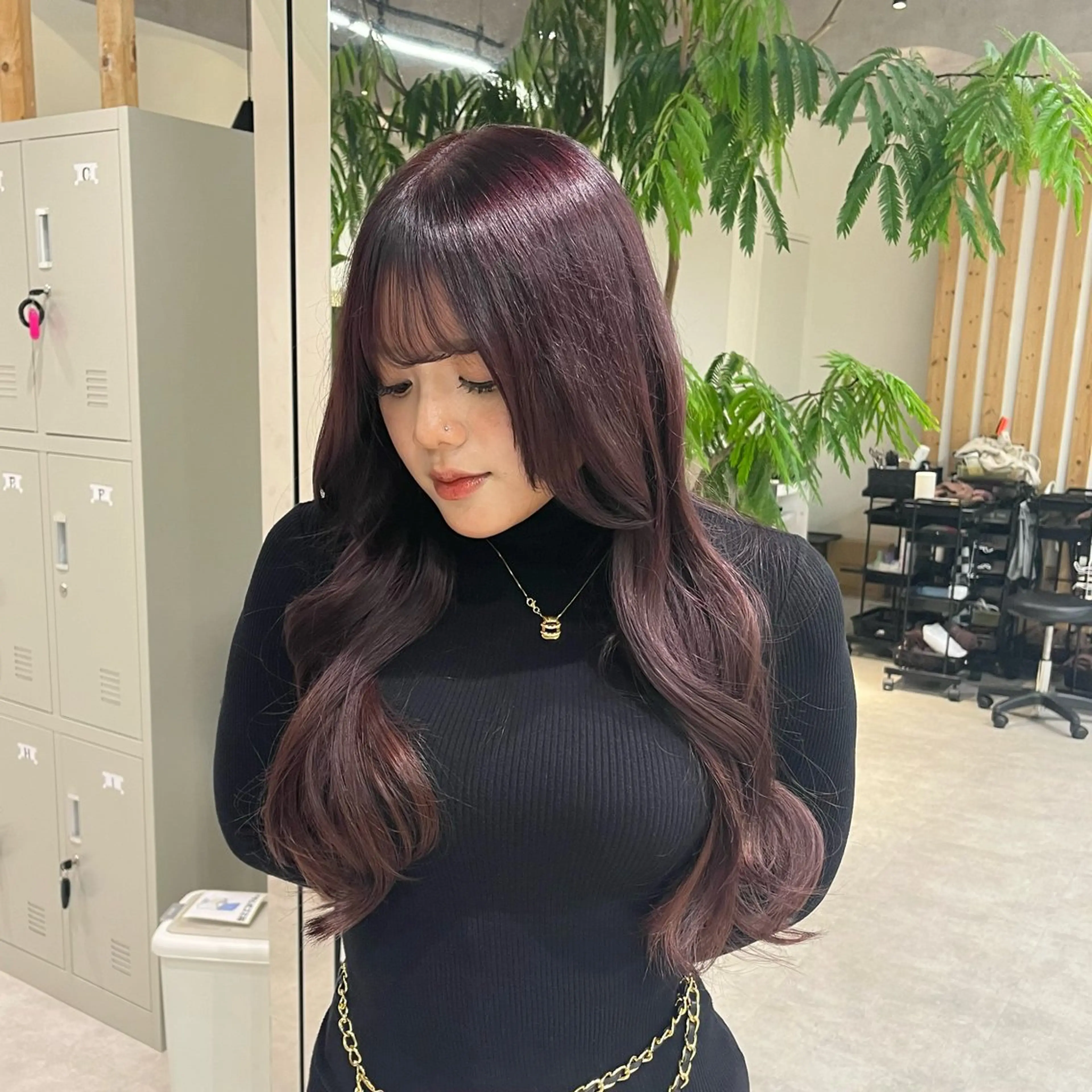 ロング omocha umiのヘアスタイル