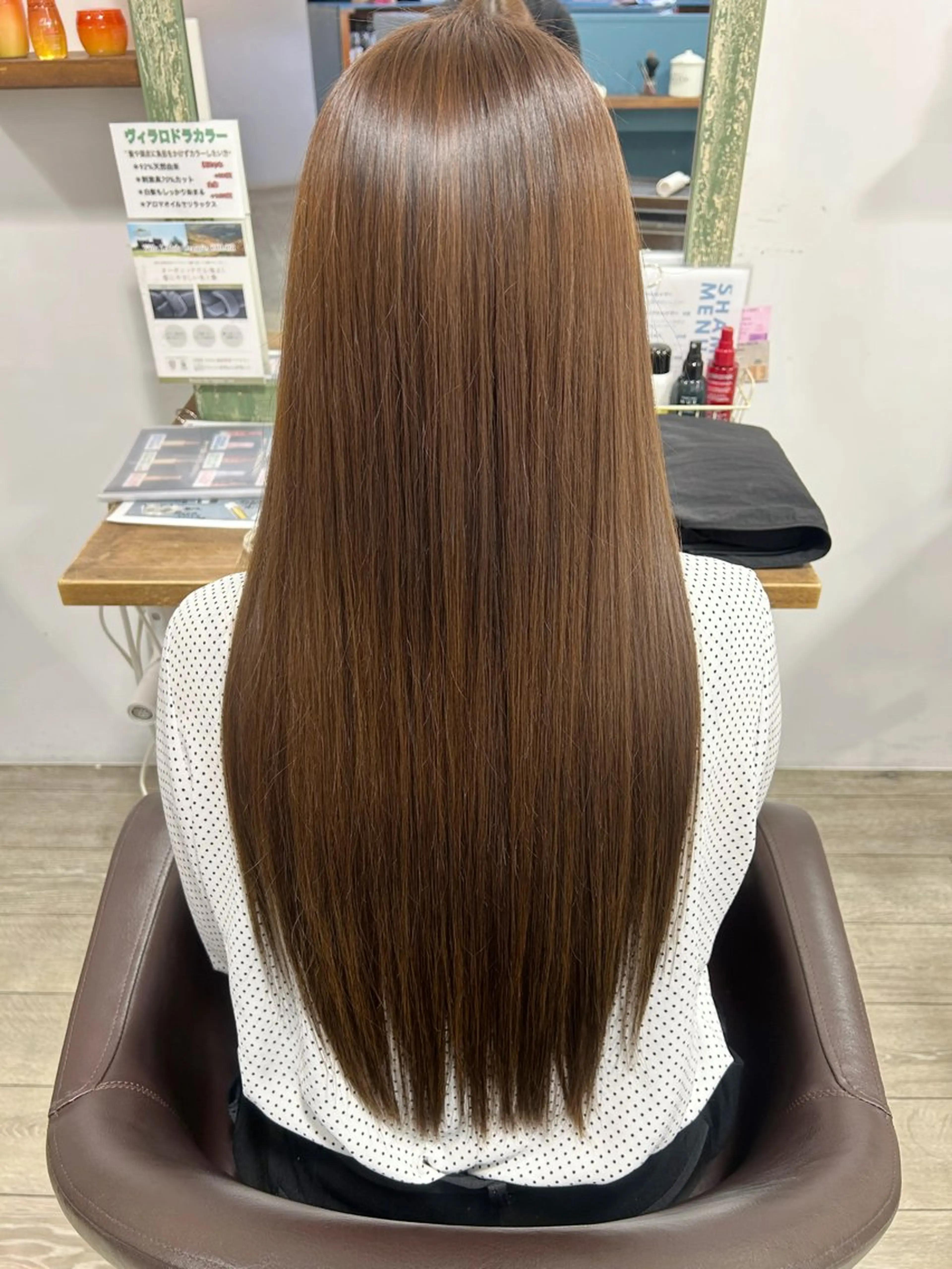 ロング カラー ヘアカラー トリートメント 拝頭　奈枝 Beretのヘアスタイル